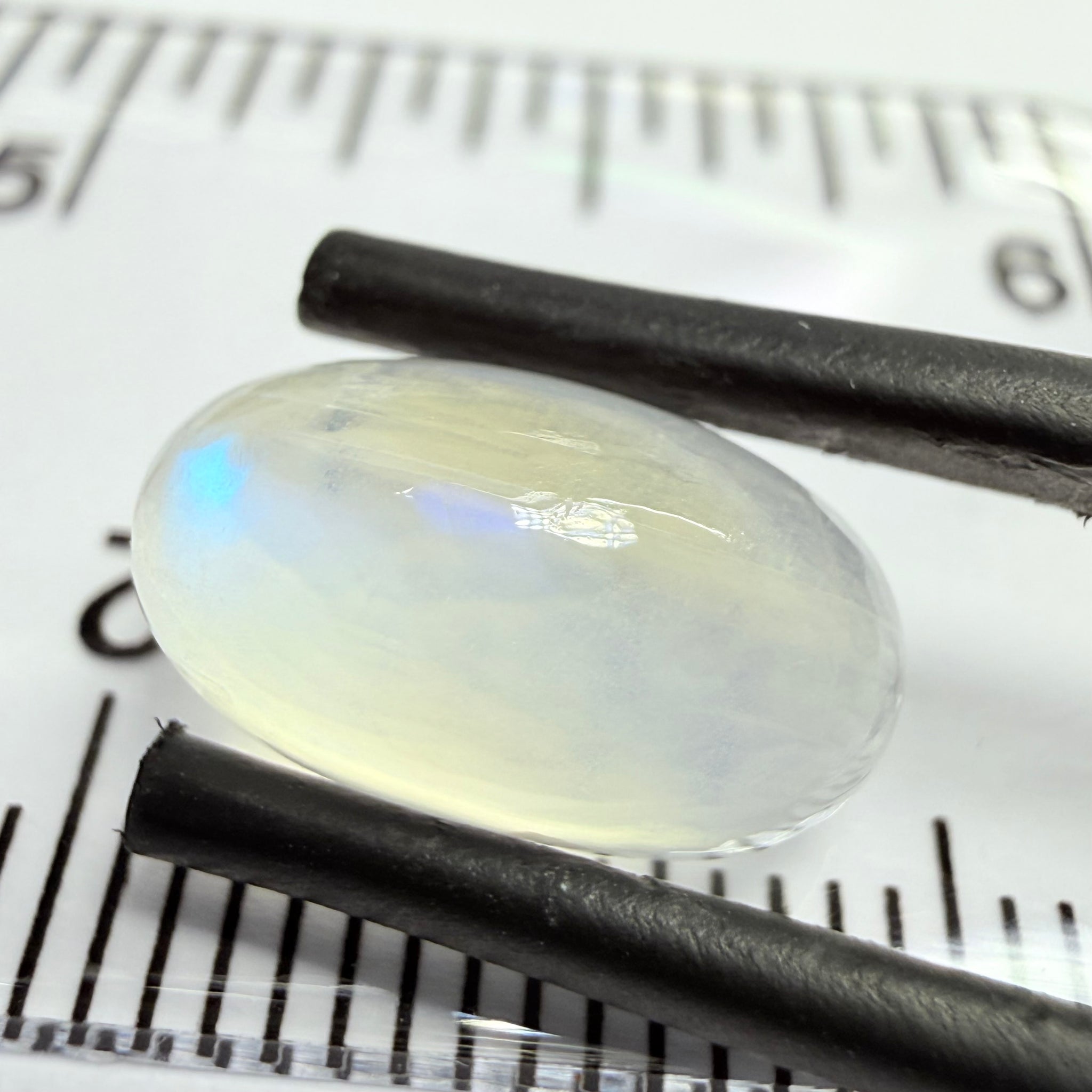 Blue Sheen Moonstone Cabochon, 4.41ct, Tanzania, Untreated Unheated