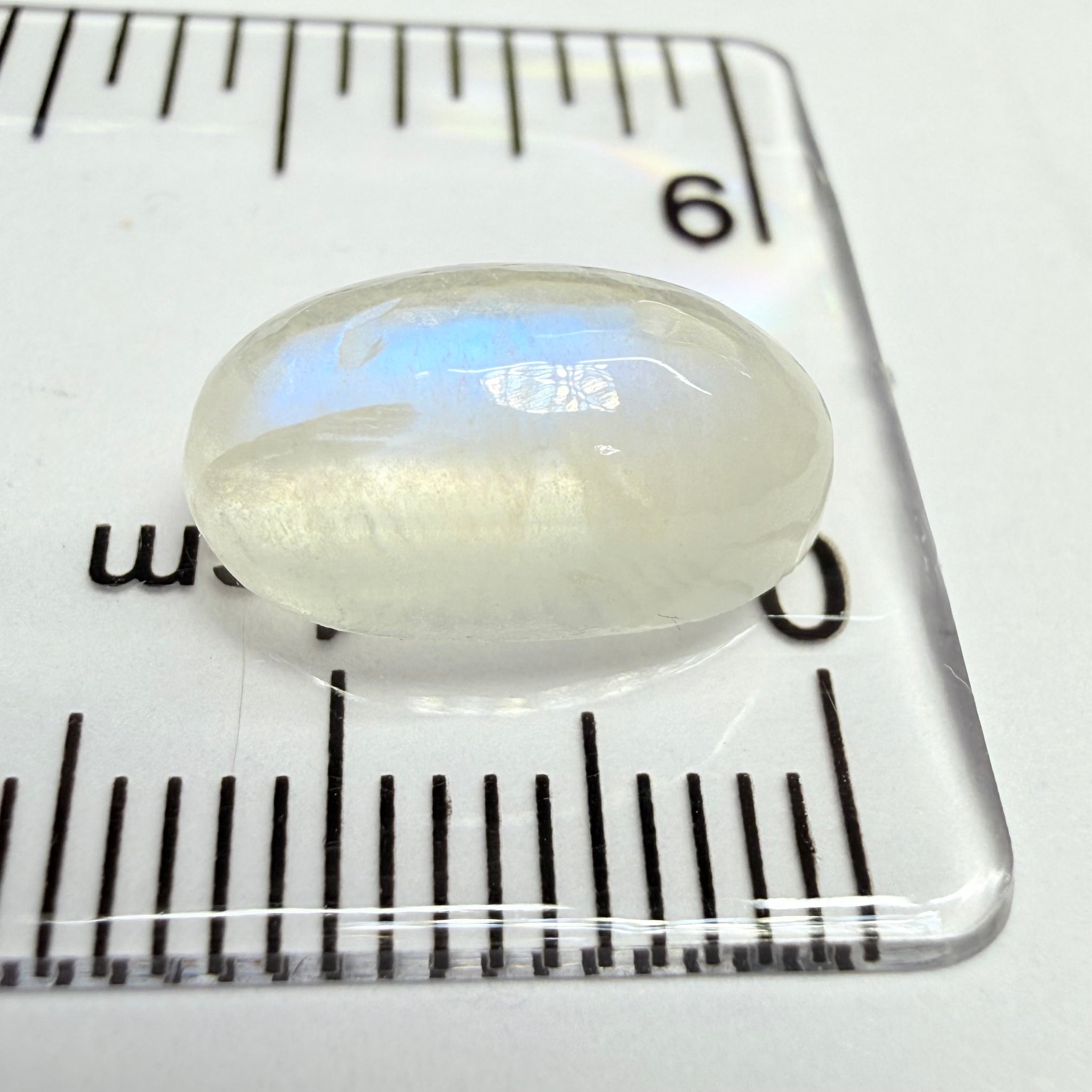 Blue Sheen Moonstone Cabochon, 4.50ct, Tanzania, Untreated Unheated