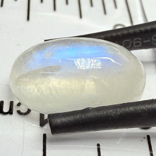 Blue Sheen Moonstone Cabochon, 4.50ct, Tanzania, Untreated Unheated