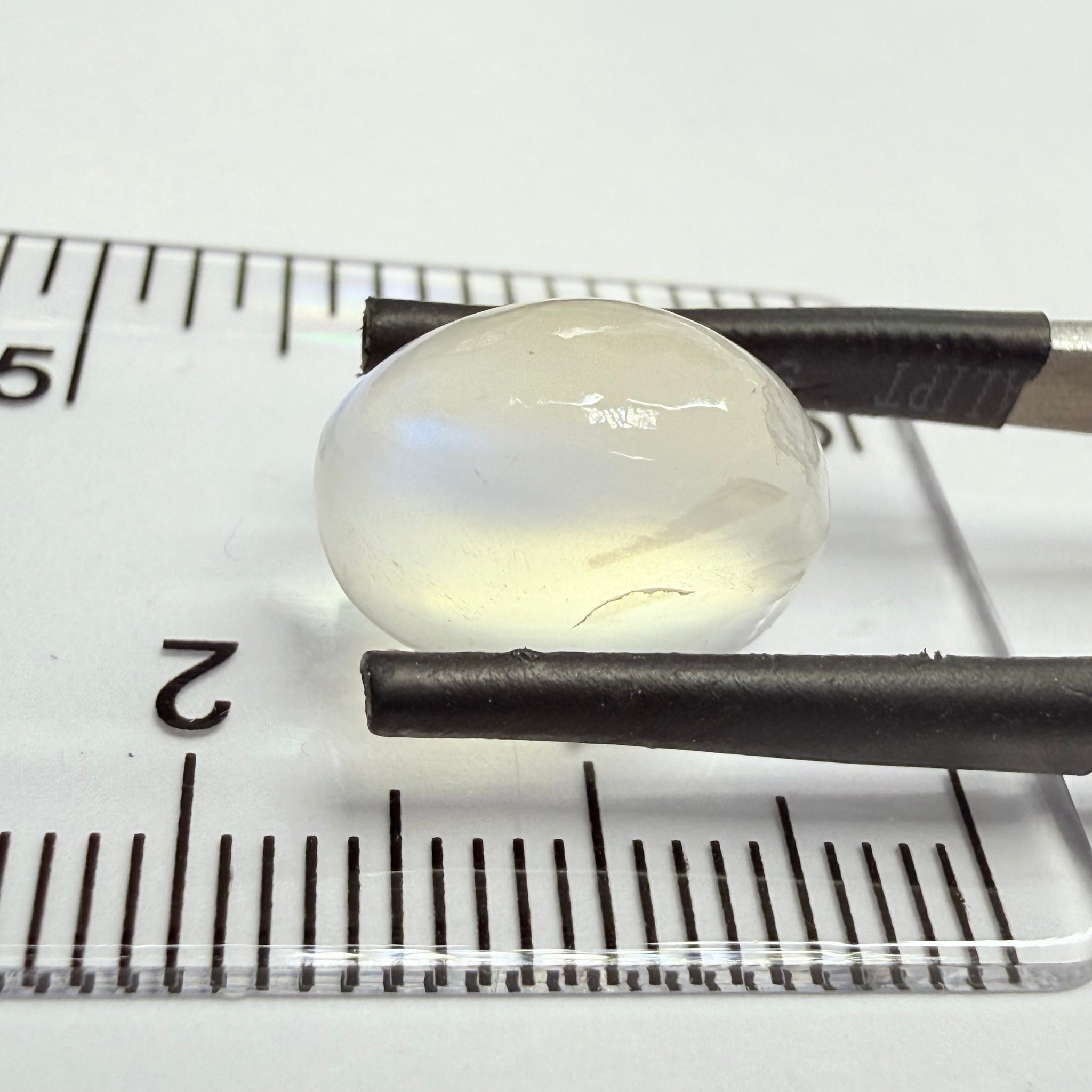 Blue Sheen Moonstone Cabochon, 6.68ct, Tanzania, Untreated Unheated
