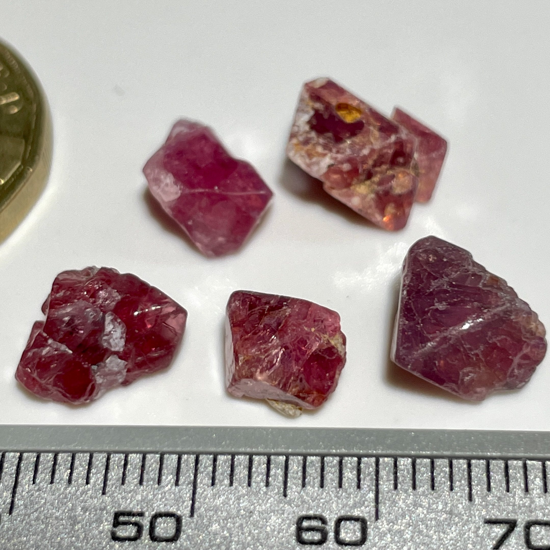21.22Ct Mahenge Spinel Crystal Lot 3.06Ct - 5.06Ct Tanzania. Untreated Unheated. Good For Setting In