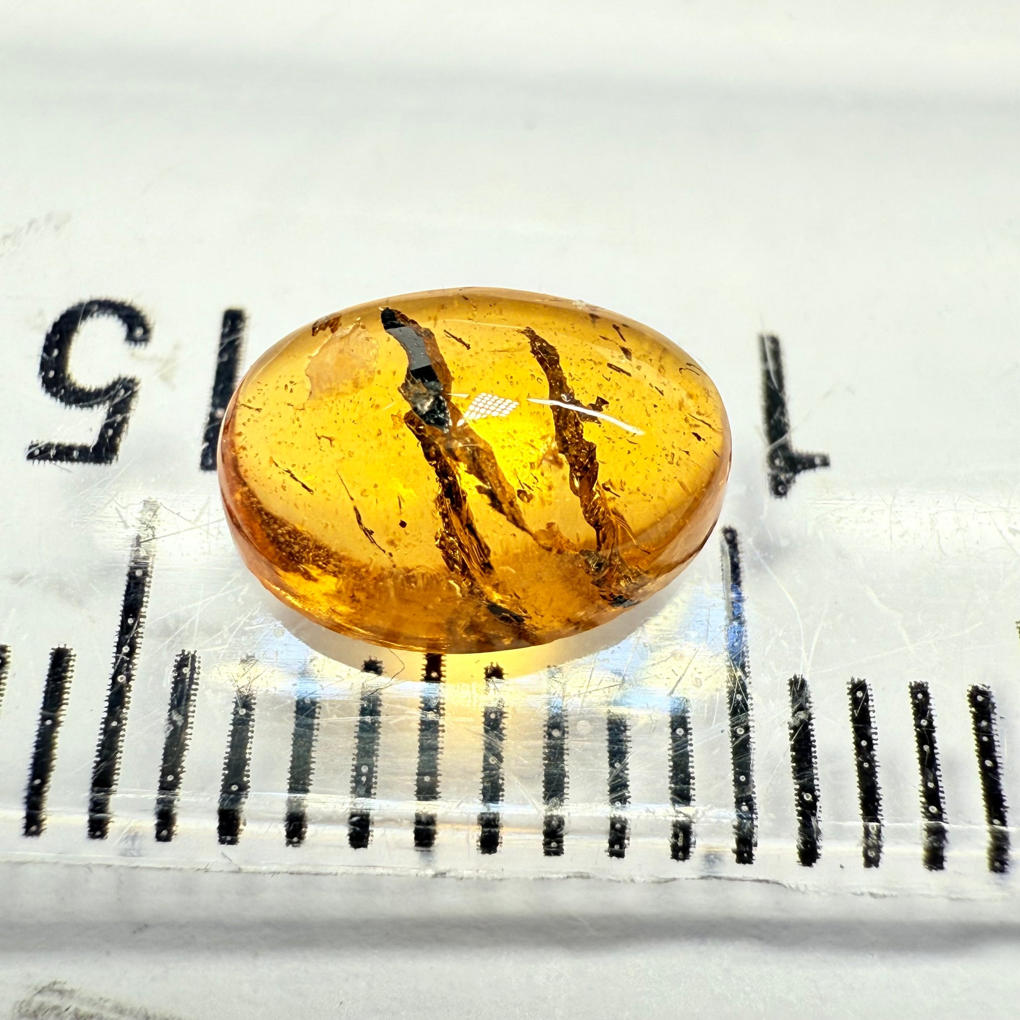 Mandarin Spessartite Cabochon, 1.89ct, Loliondo, Tanzania, Untreated Unheated, very interesting inclusions
