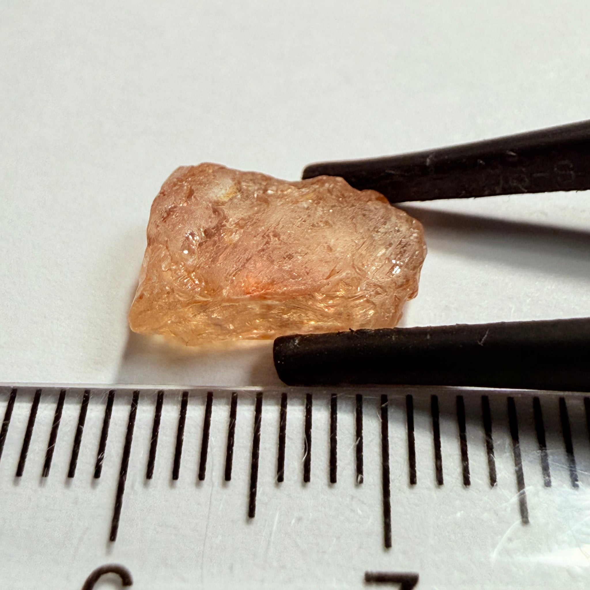 Umba Sapphire Lot, 4.81ct, Umba Valley, Tanzania, Untreated Unheated. Colour changing. Flat stone, you can cut a portrait or tablet cut from this, or set it in jewellery as is
