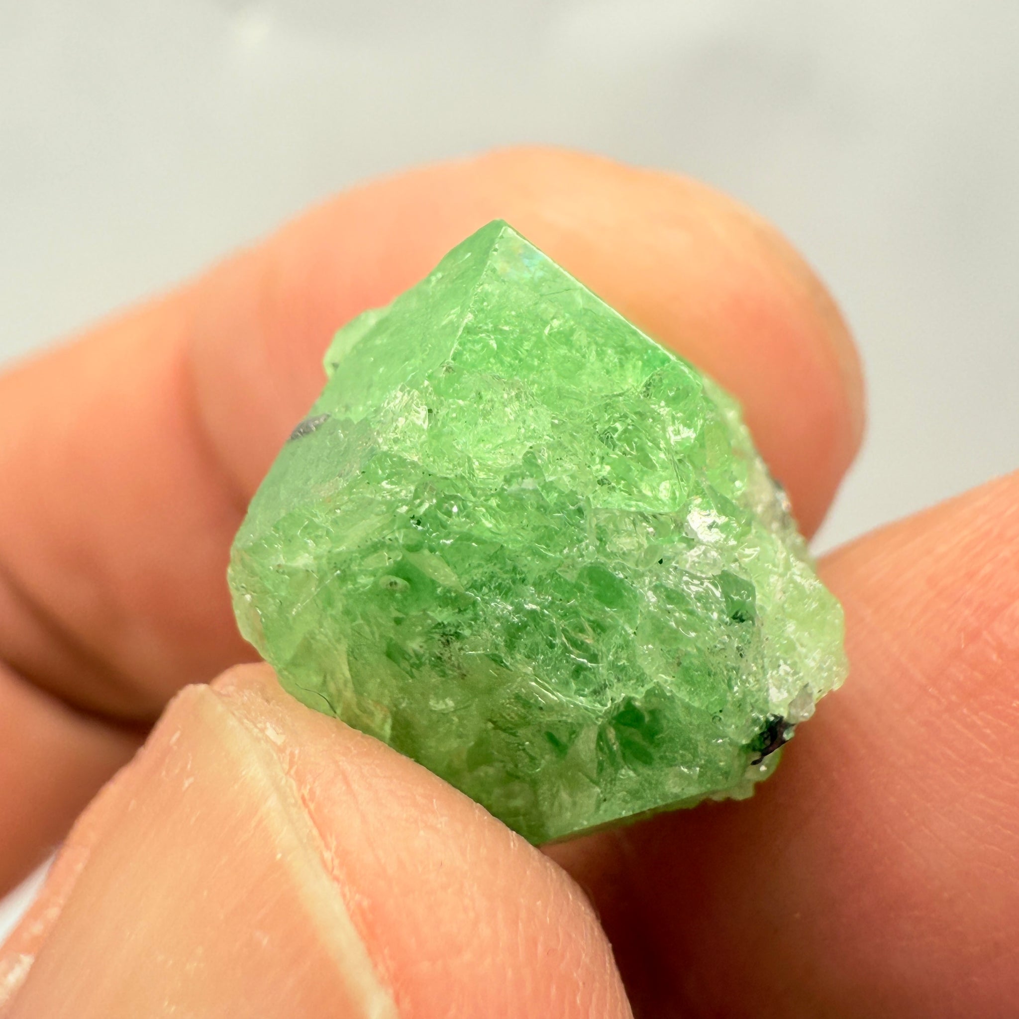 Tsavorite Crystal, 17.53ct, Merelani, Tanzania, Untreated Unheated