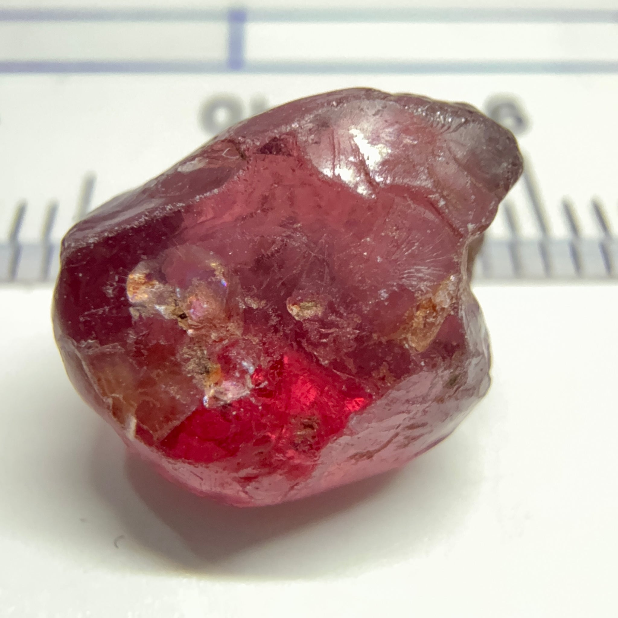 Rhodolite Garnet Colour Shifting, 8.46ct, Umba, Tanzania, Untreated Untreated. Slight skin issue (2mm on one side) will come off on faceting, rest vvs-if