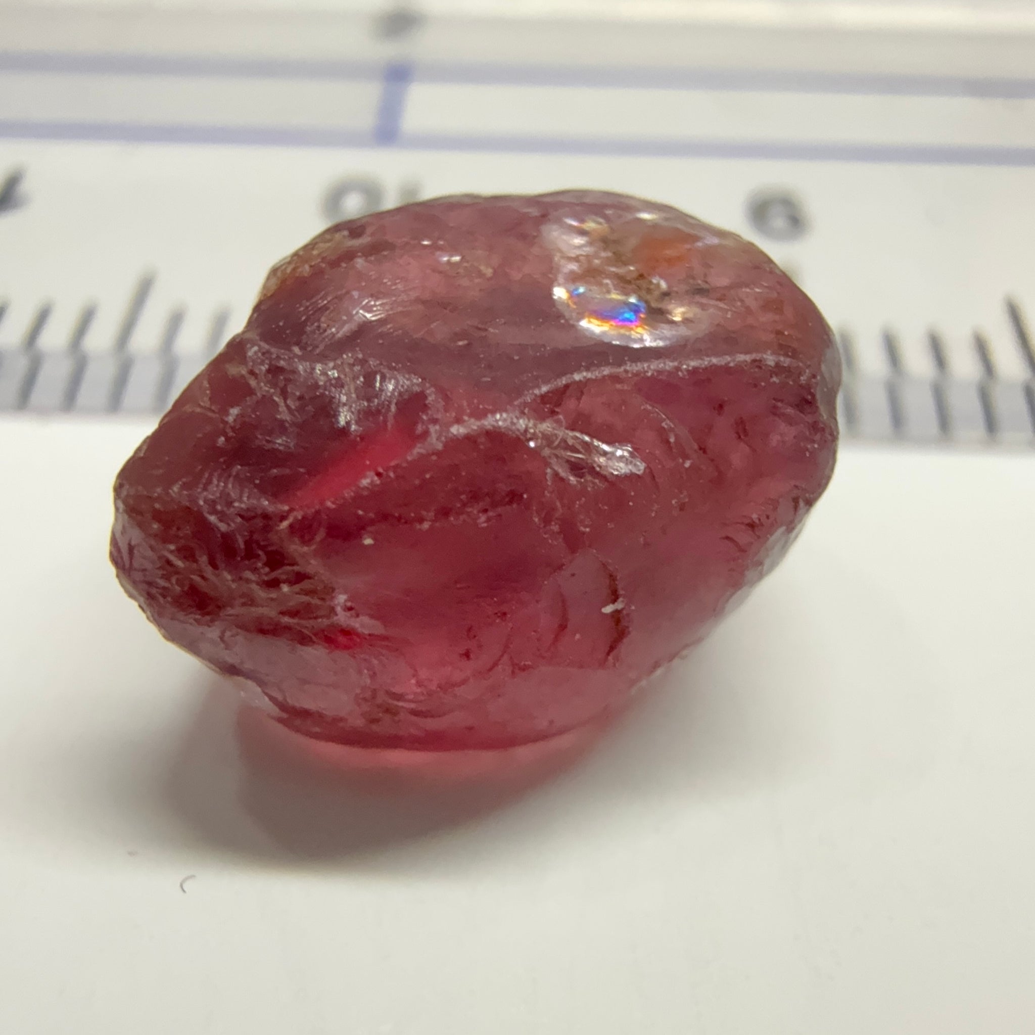 Rhodolite Garnet Colour Shifting, 8.46ct, Umba, Tanzania, Untreated Untreated. Slight skin issue (2mm on one side) will come off on faceting, rest vvs-if