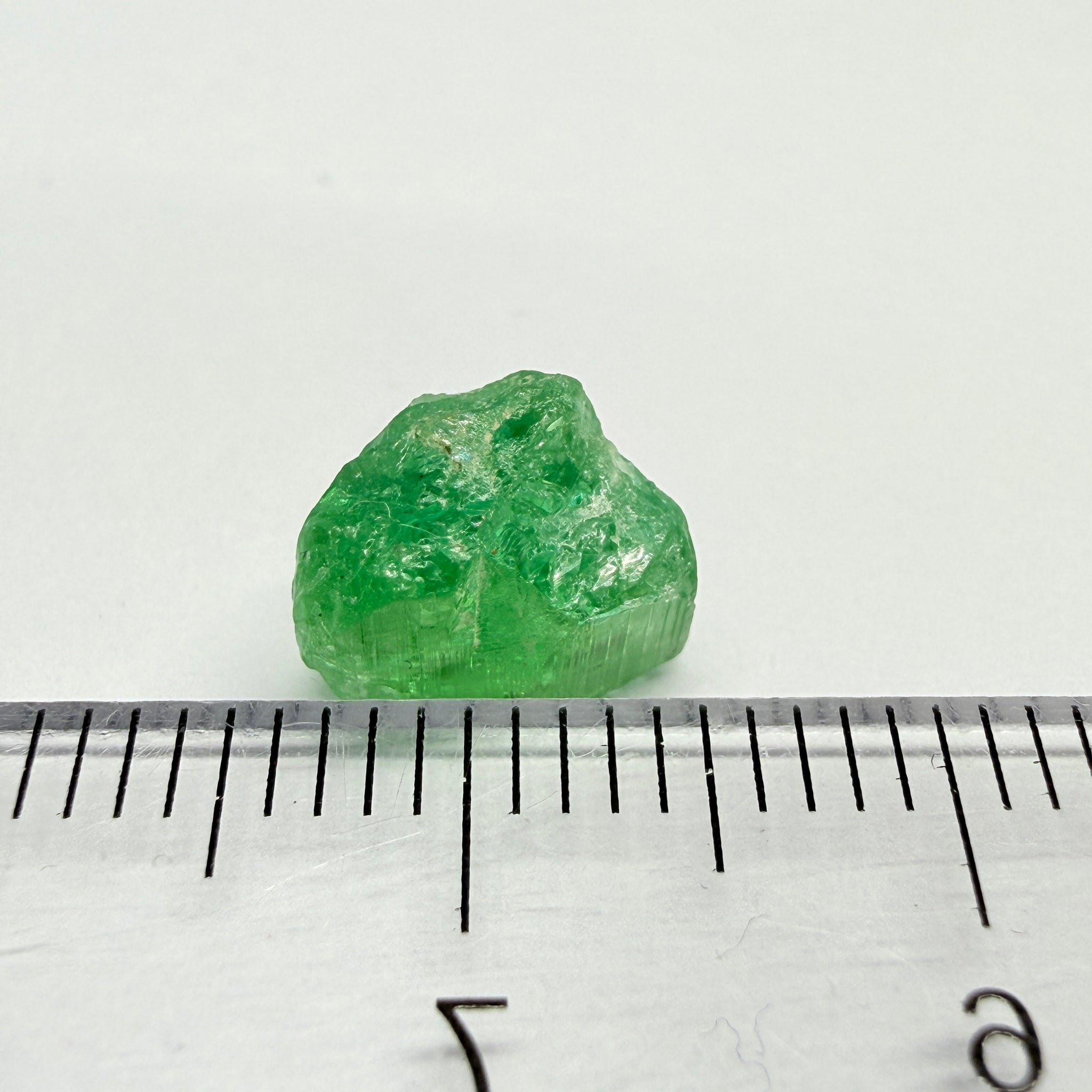 Tourmaline, 2.97ct, Tanzania, Untreated Unheated, has a large inclusion but you may be able to cut with inclusion