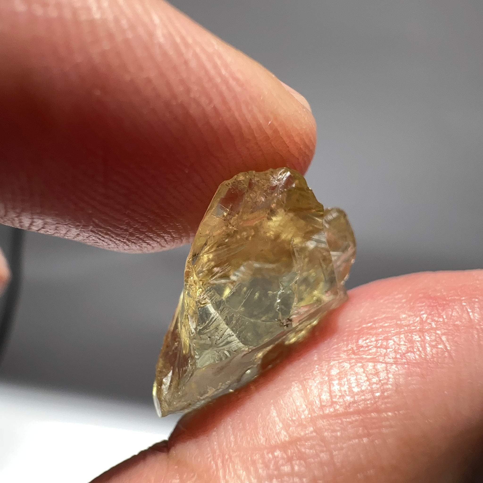 Heliodor, 8.19ct, Tanzania, Unheated Untreated, flattish shape, slightly Included