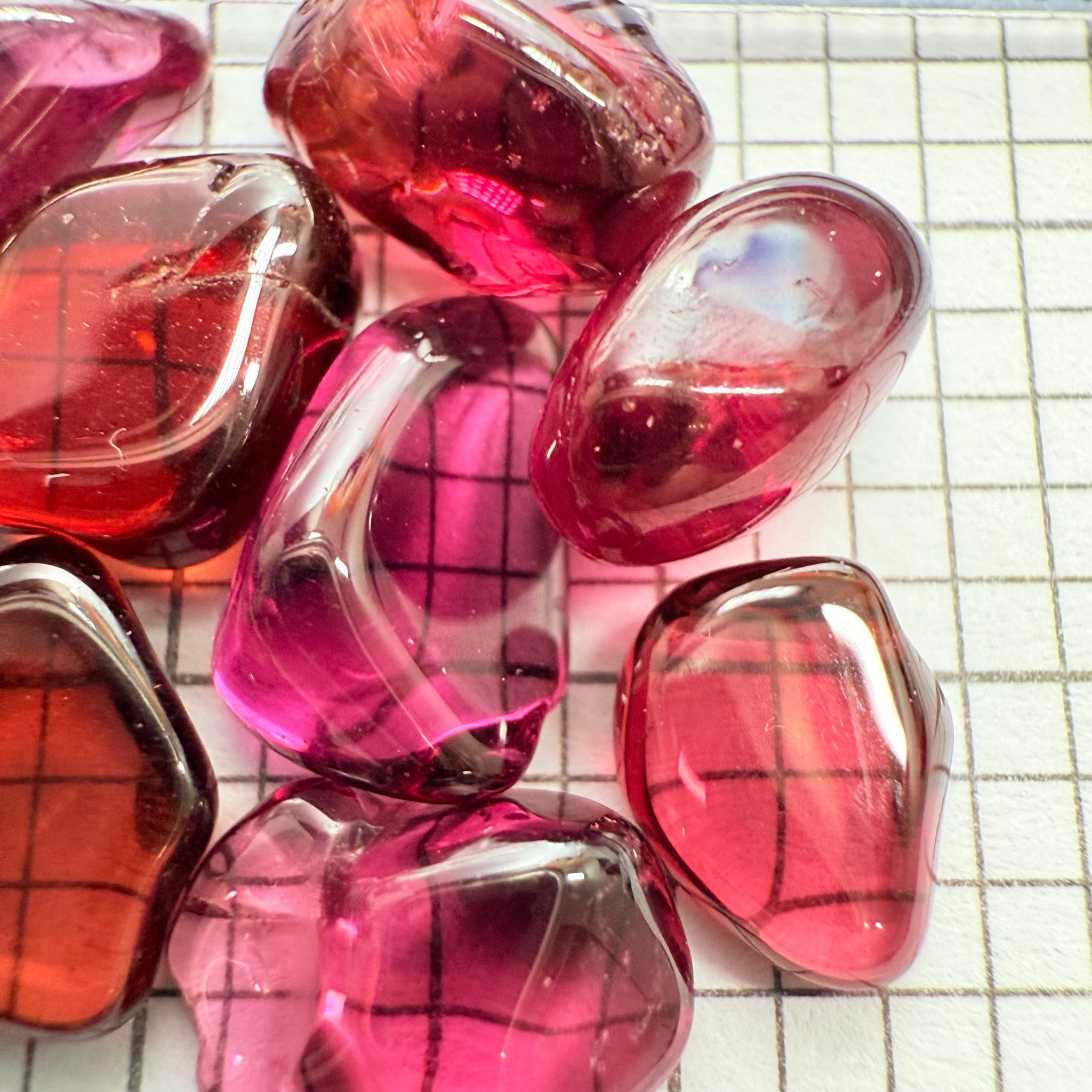 Mix Tanzanian Garnet Lot, Freeform Cabochons, 30.71ct, from multiple areas in Tanzania, Untreated Unheated, great for designers getting creative, very high polish, excellent transparency. 10 pc lot, 3.0ct av.