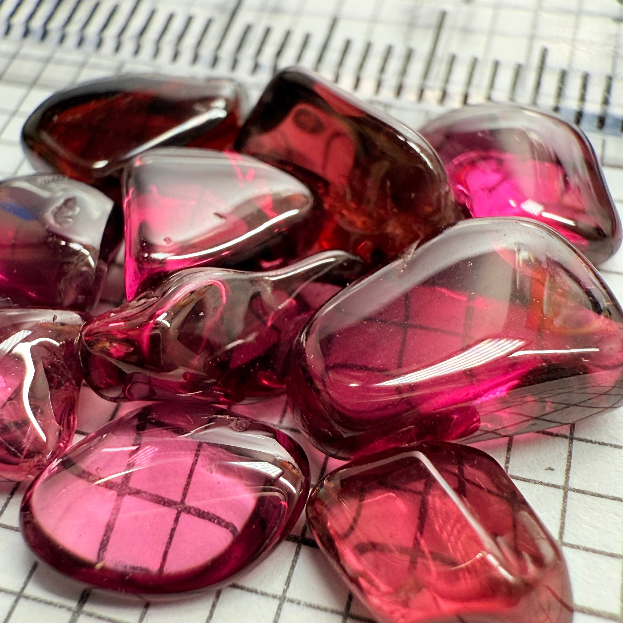 Mix Tanzanian Garnet Lot, Freeform Cabochons, 27.68ct, from multiple areas in Tanzania, Untreated Unheated, great for designers getting creative, very high polish, excellent transparency. 10 pc lot, 2.7ct av.