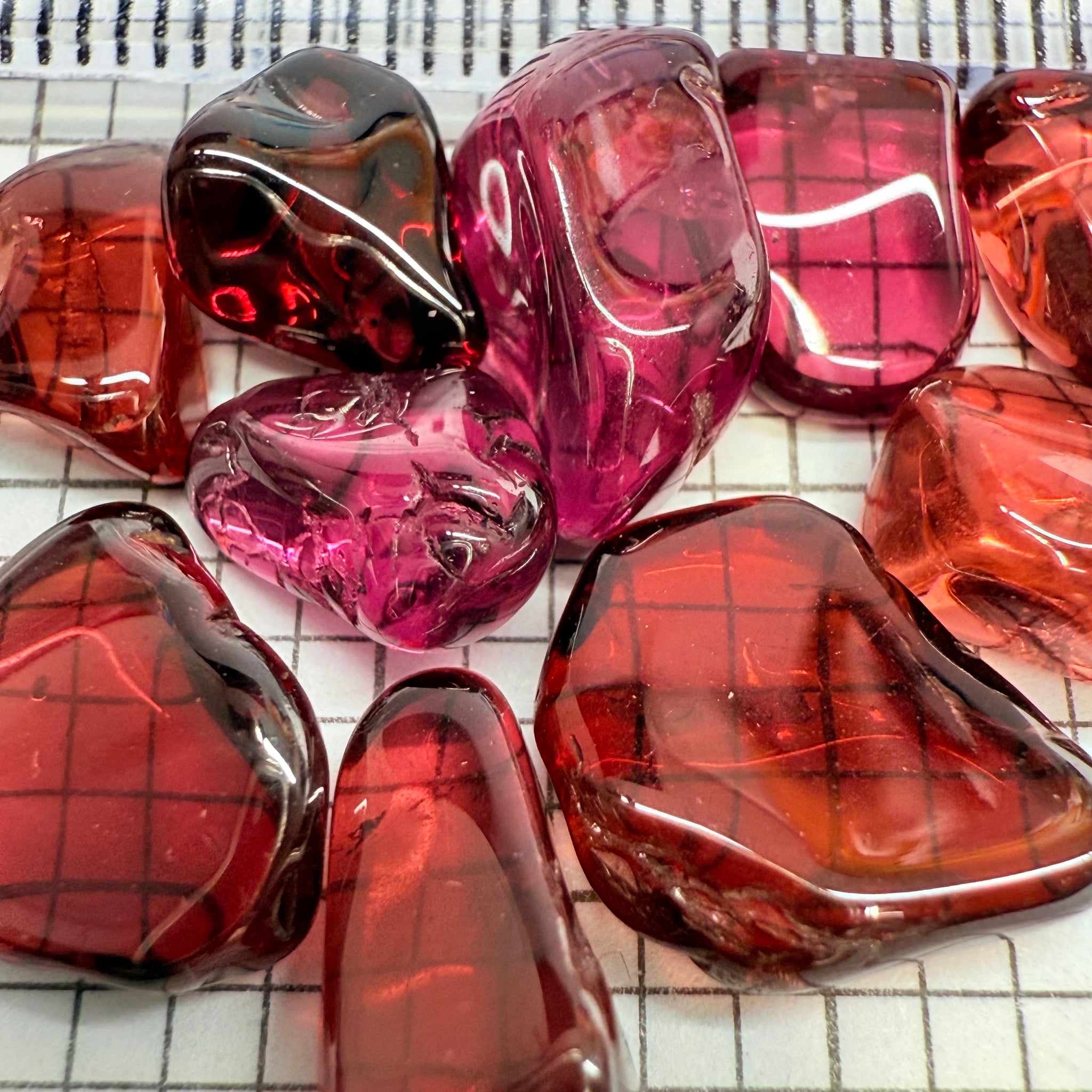 Mix Tanzanian Garnet Lot, Freeform Cabochons, 33.46ct, from multiple areas in Tanzania, Untreated Unheated, great for designers getting creative, very high polish, excellent transparency. 10 pc lot, 3.3ct av.