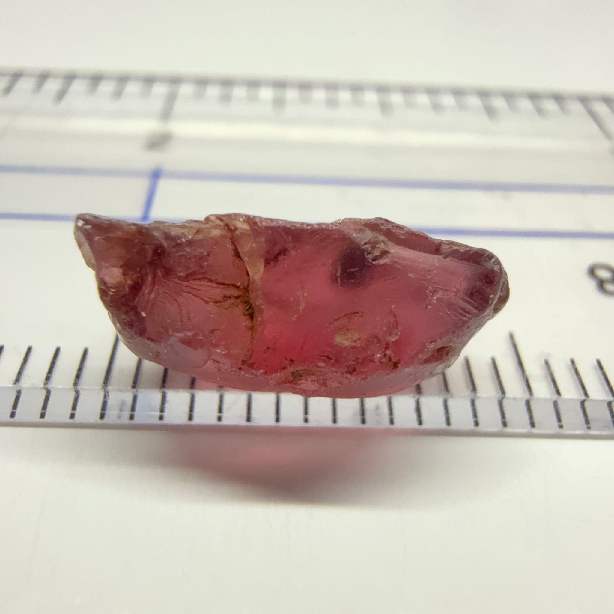 Rhodolite Garnet Colour Shifting, 5.32ct, Umba, Tanzania, Untreated Untreated. A very large spot on the outside going a few mm in