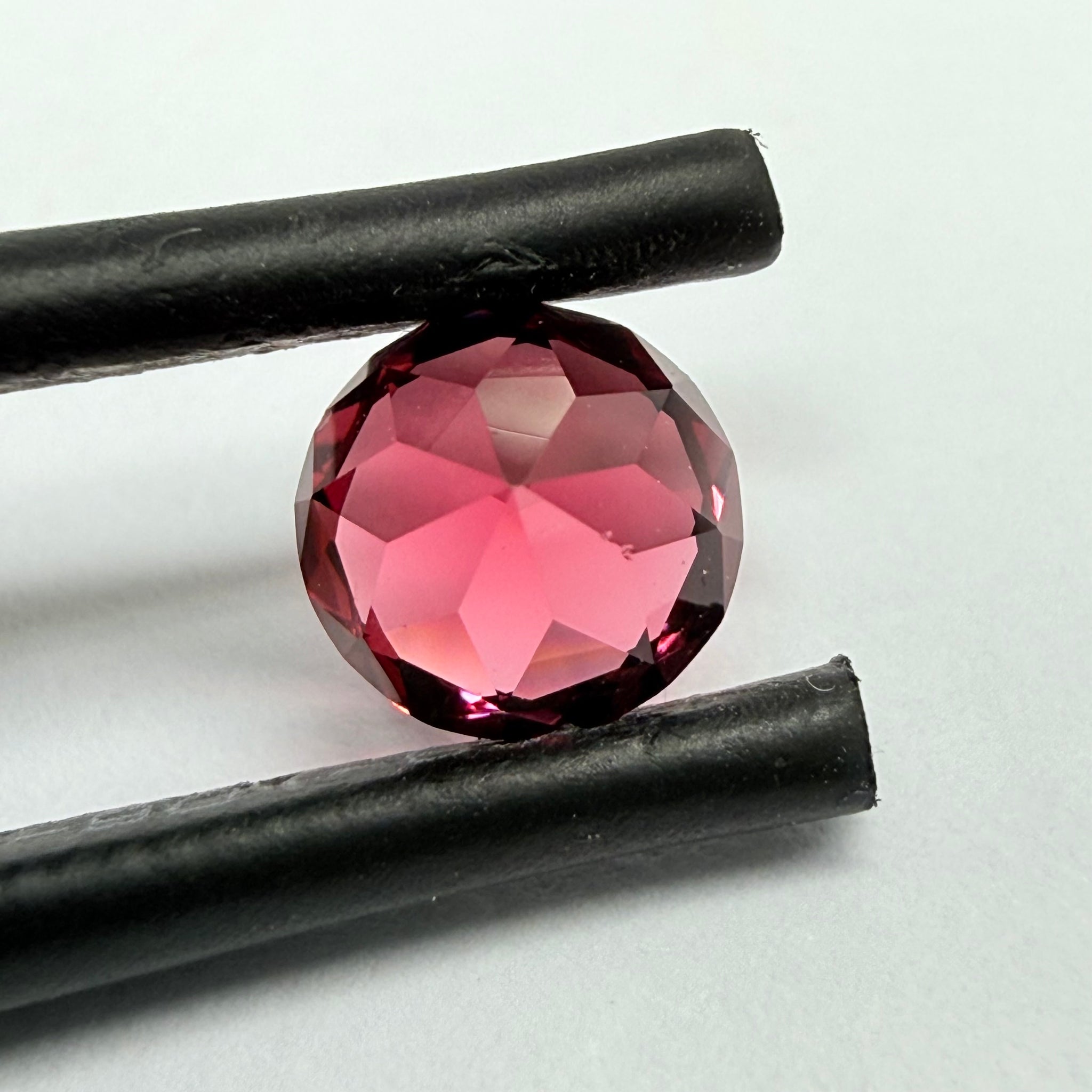 Umba Garnet, 1.00ct, Umba Valley, Tanzania, Untreated Unheated