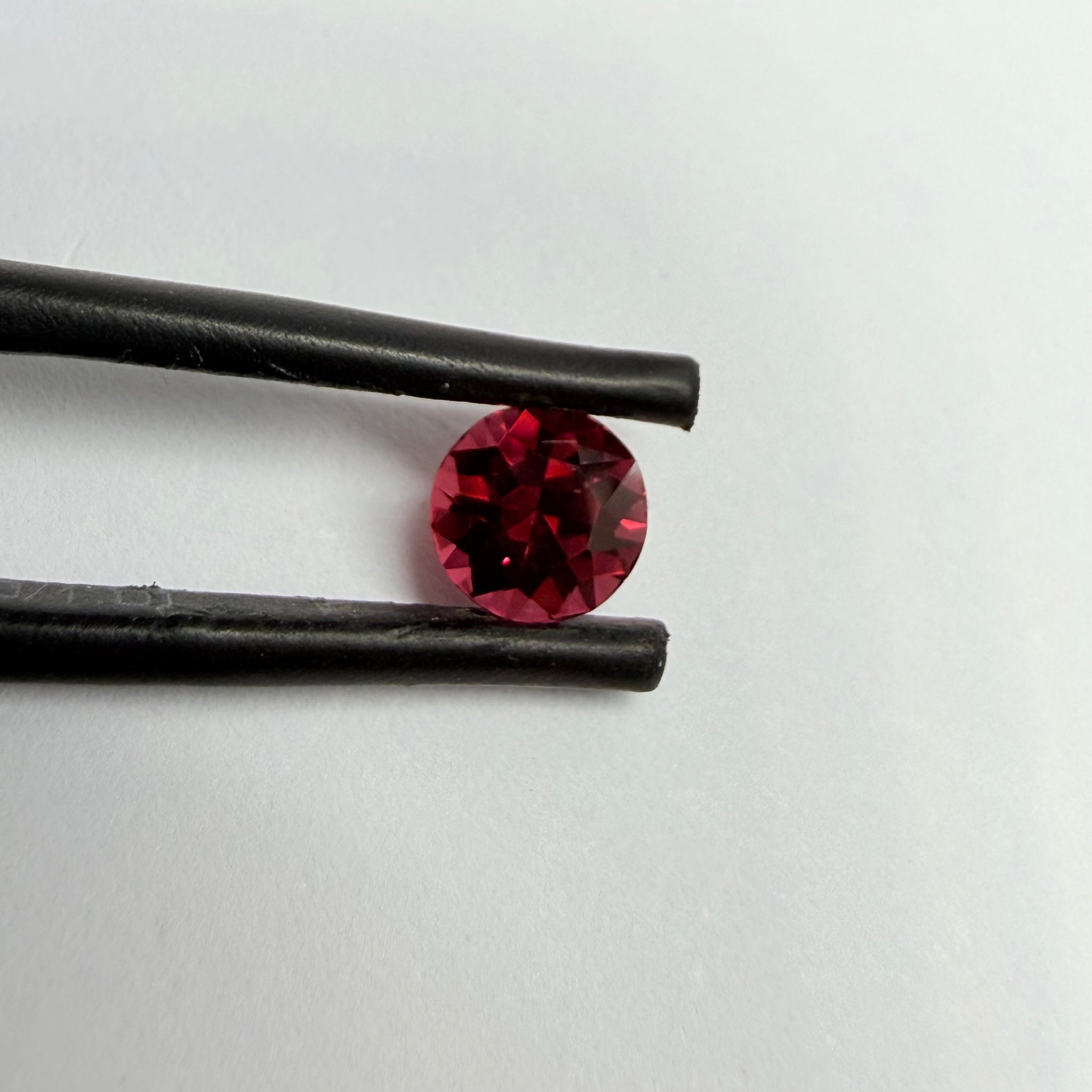 Umba Garnet, 1.00ct, Umba Valley, Tanzania, Untreated Unheated