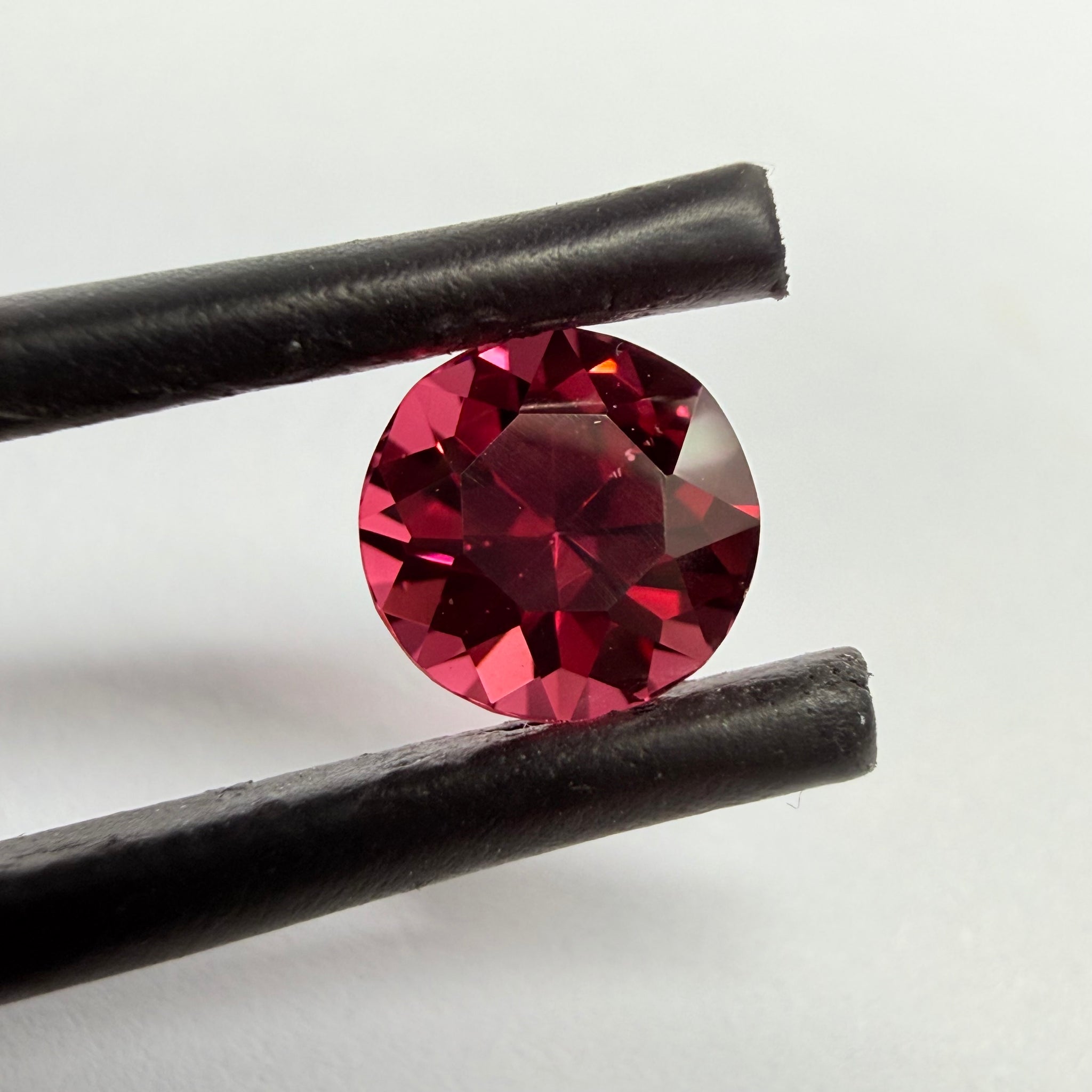 Umba Garnet, 1.00ct, Umba Valley, Tanzania, Untreated Unheated
