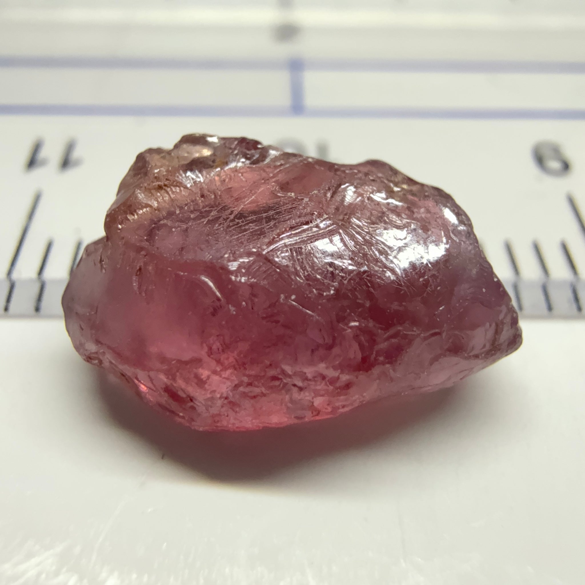 Rhodolite Garnet Colour Shifting, 5.74ct, Umba, Tanzania, Untreated Untreated. Slight issues on the outside, will come off on faceting, rest vvs