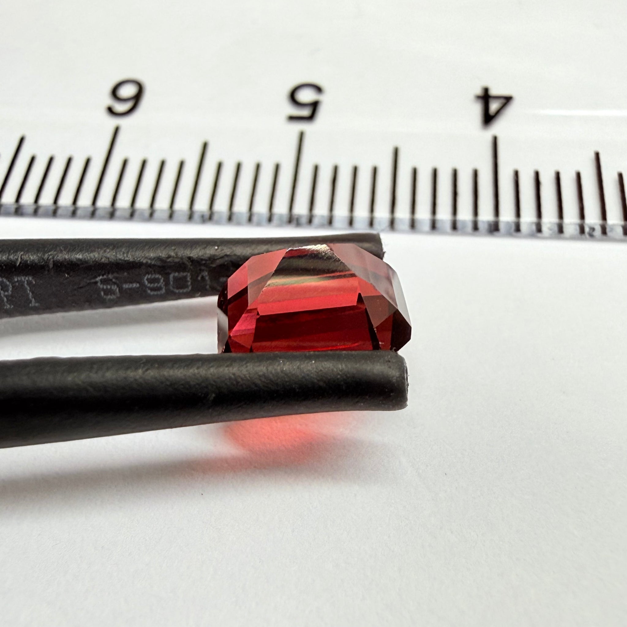 Umba Garnet, 1.91ct, Umba Valley, Tanzania, Untreated Unheated