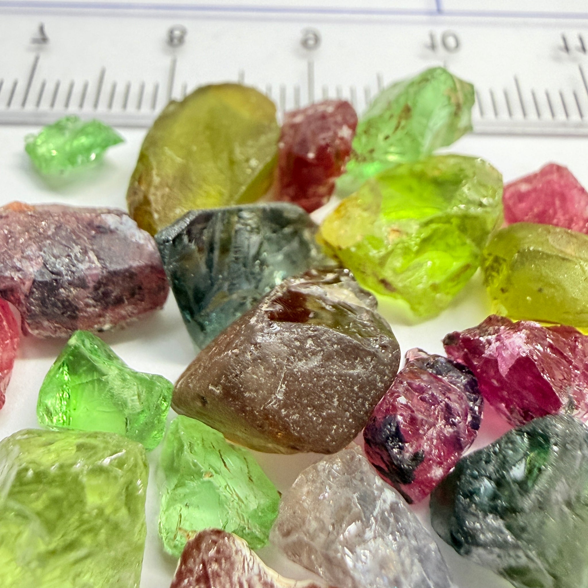 Mixed lot, mixed stones, 65.21ct, Tanzanian, Untreated Unheated, slightly included to heavily included
