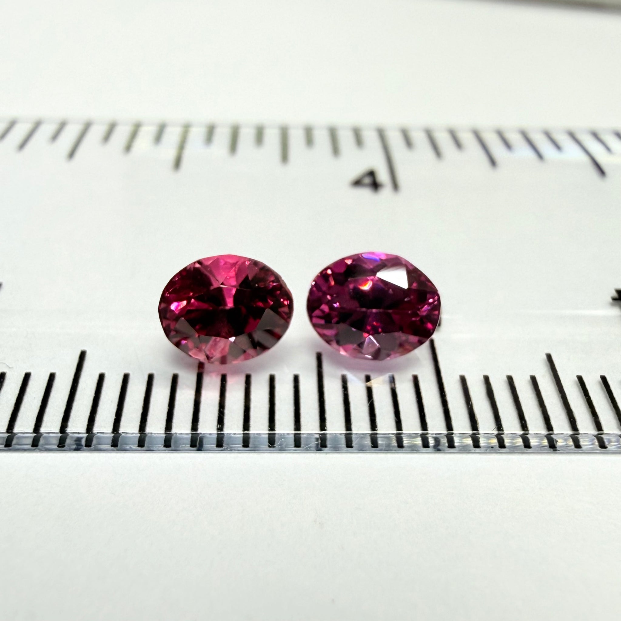 Rhodolite Garnet pair, 1.29ct total weight, Umba Valley, Tanzania, Untreated Unheated