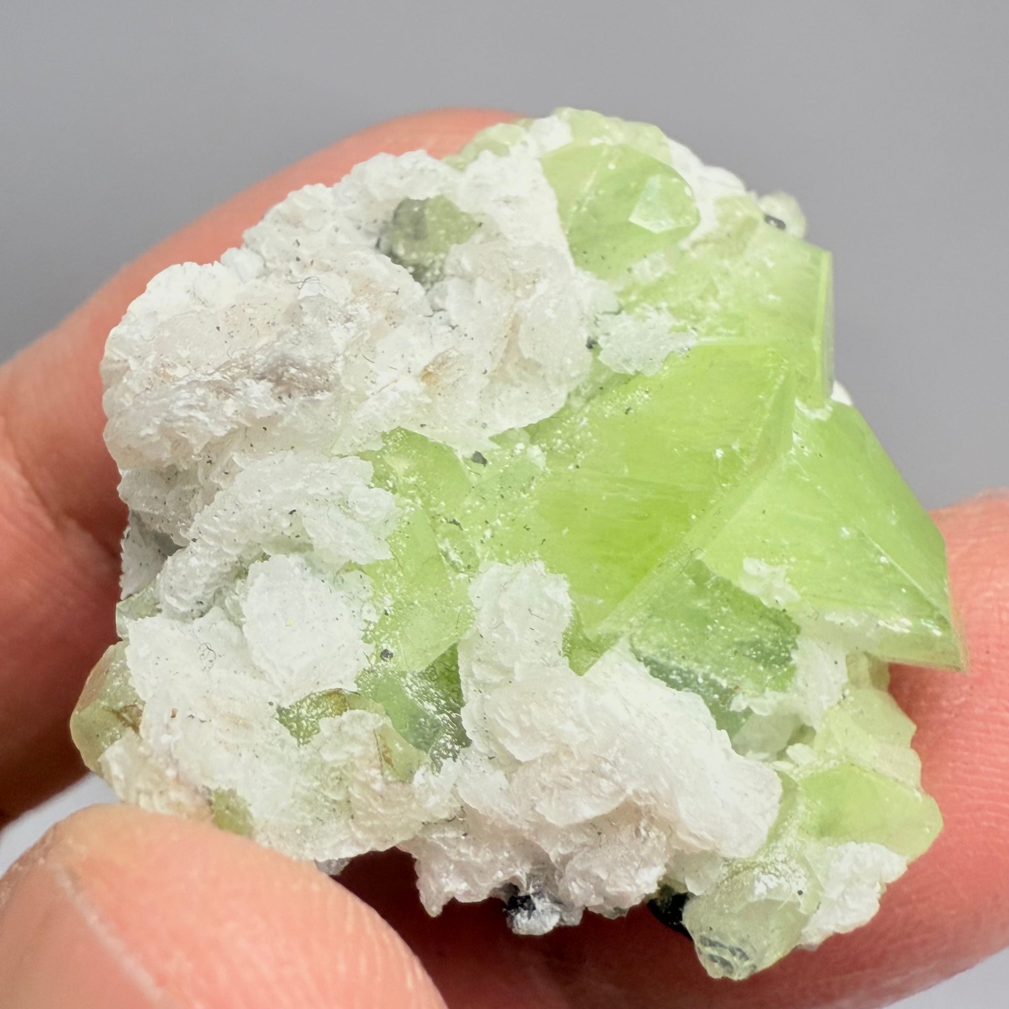 Diopside Crystal Cluster On Matrix, 72.25ct, Merelani, Tanzania, Untreated Unheated