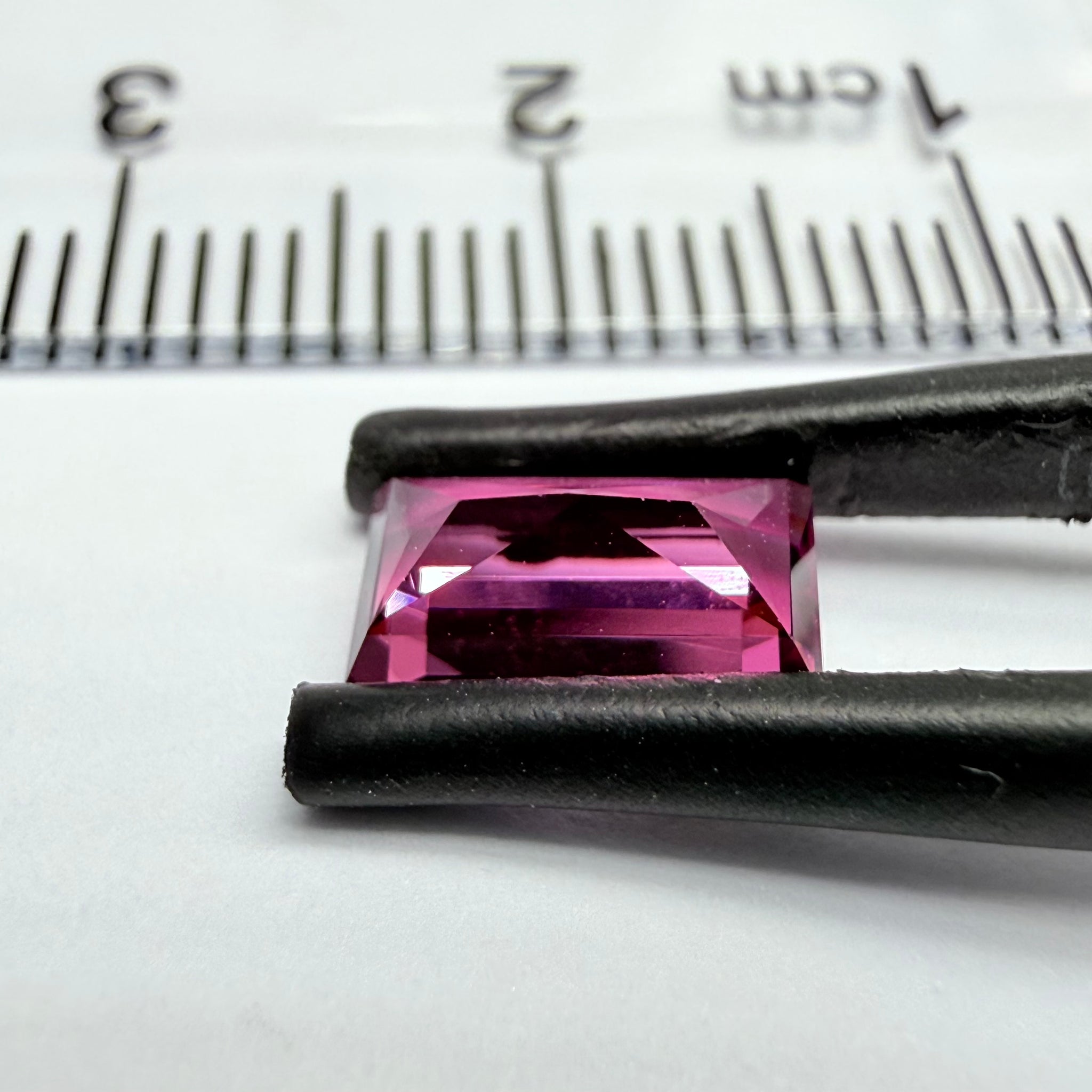 Rhodolite Garnet, 1.23ct, Umba Valley, Tanzania, Untreated Unheated