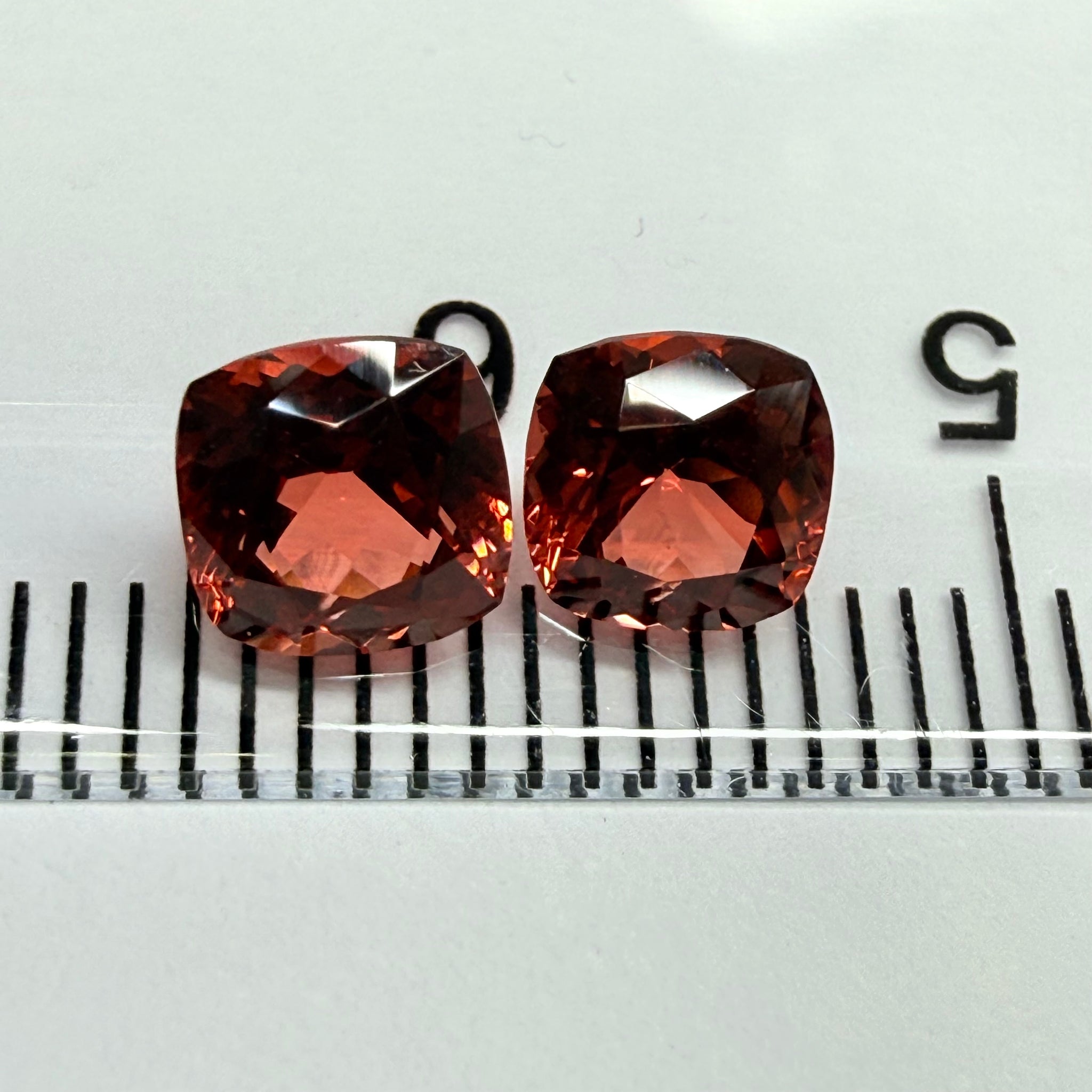 Malaya Garnet pair, 1.69ct total weight, Umba Valley, Tanzania, Untreated Unheated