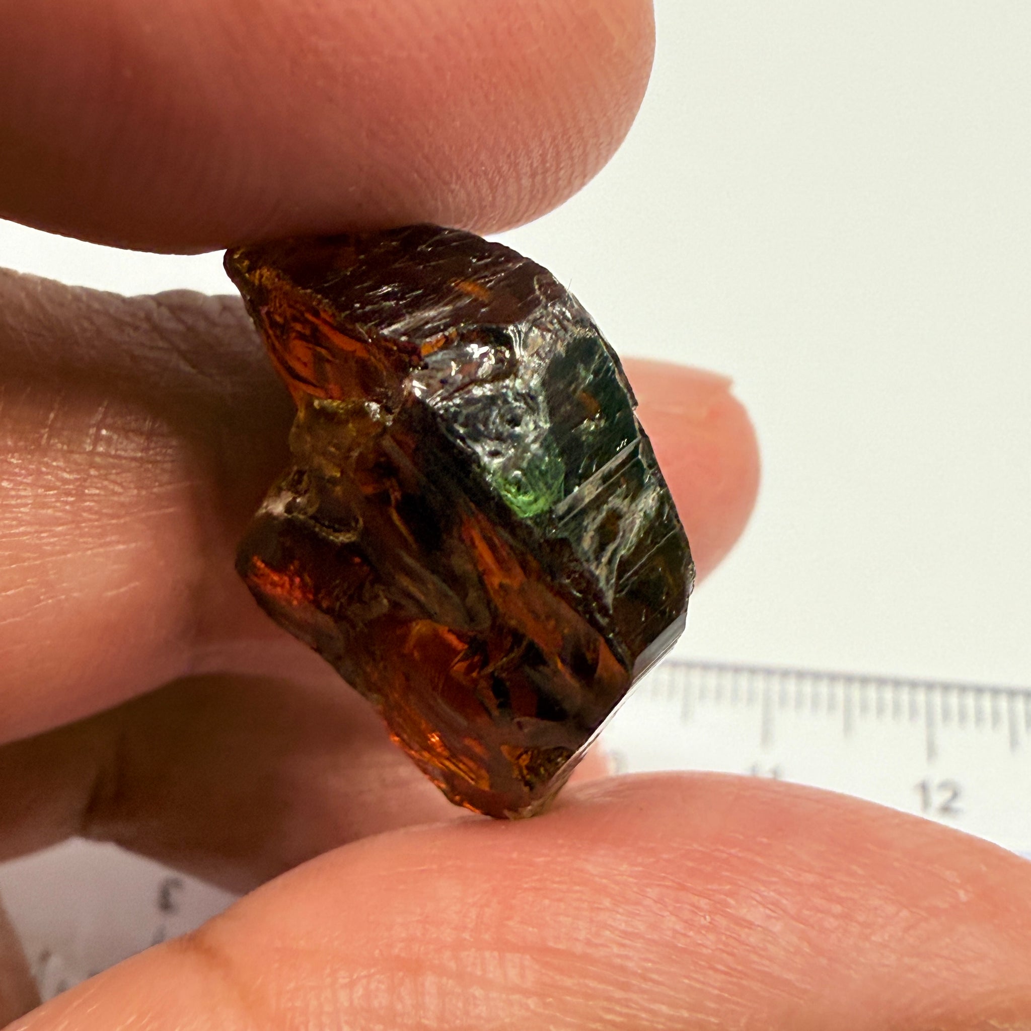 Tourmaline, 26.07ct, Morogoro, Tanzania, Untreated Unheated, vvs-if with some cracks on the outside skin, flat shape, good for setting as is in jewellery