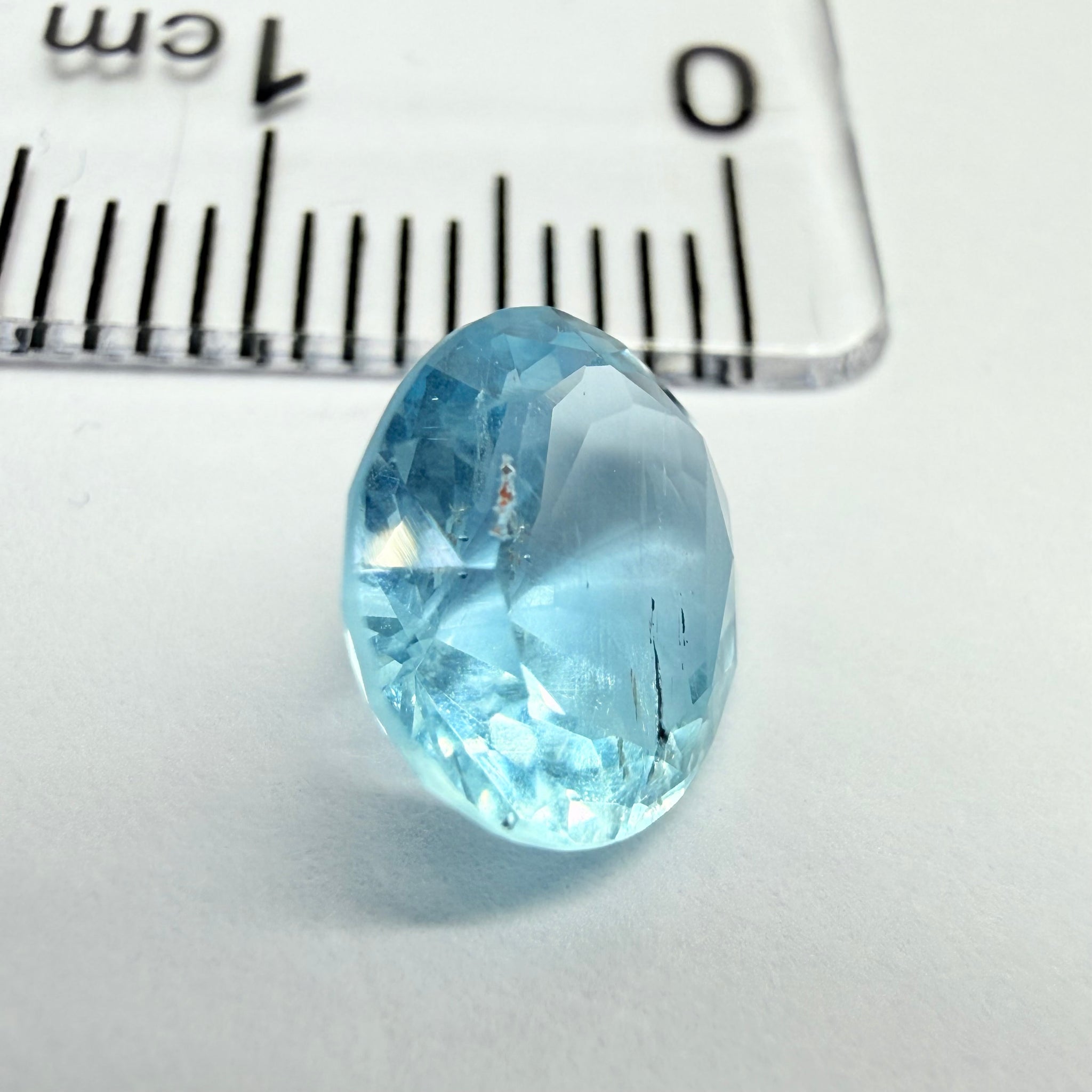 Aquamarine, 1.92ct, Tanzania, Untreated Unheated, inclusion on the table, see the next photo closeup