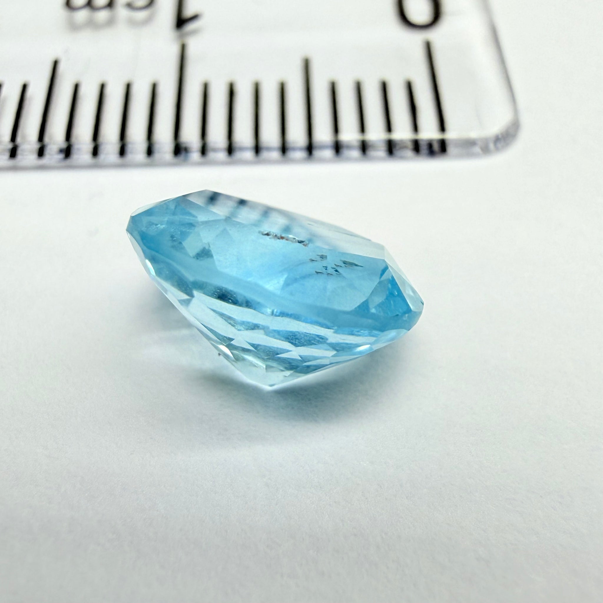 Aquamarine, 1.92ct, Tanzania, Untreated Unheated, inclusion on the table, see the next photo closeup
