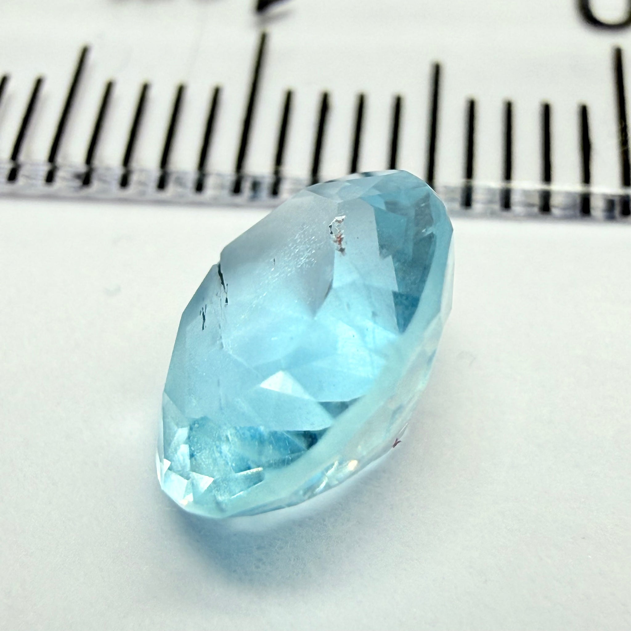 Aquamarine, 1.92ct, Tanzania, Untreated Unheated, inclusion on the table, see the next photo closeup