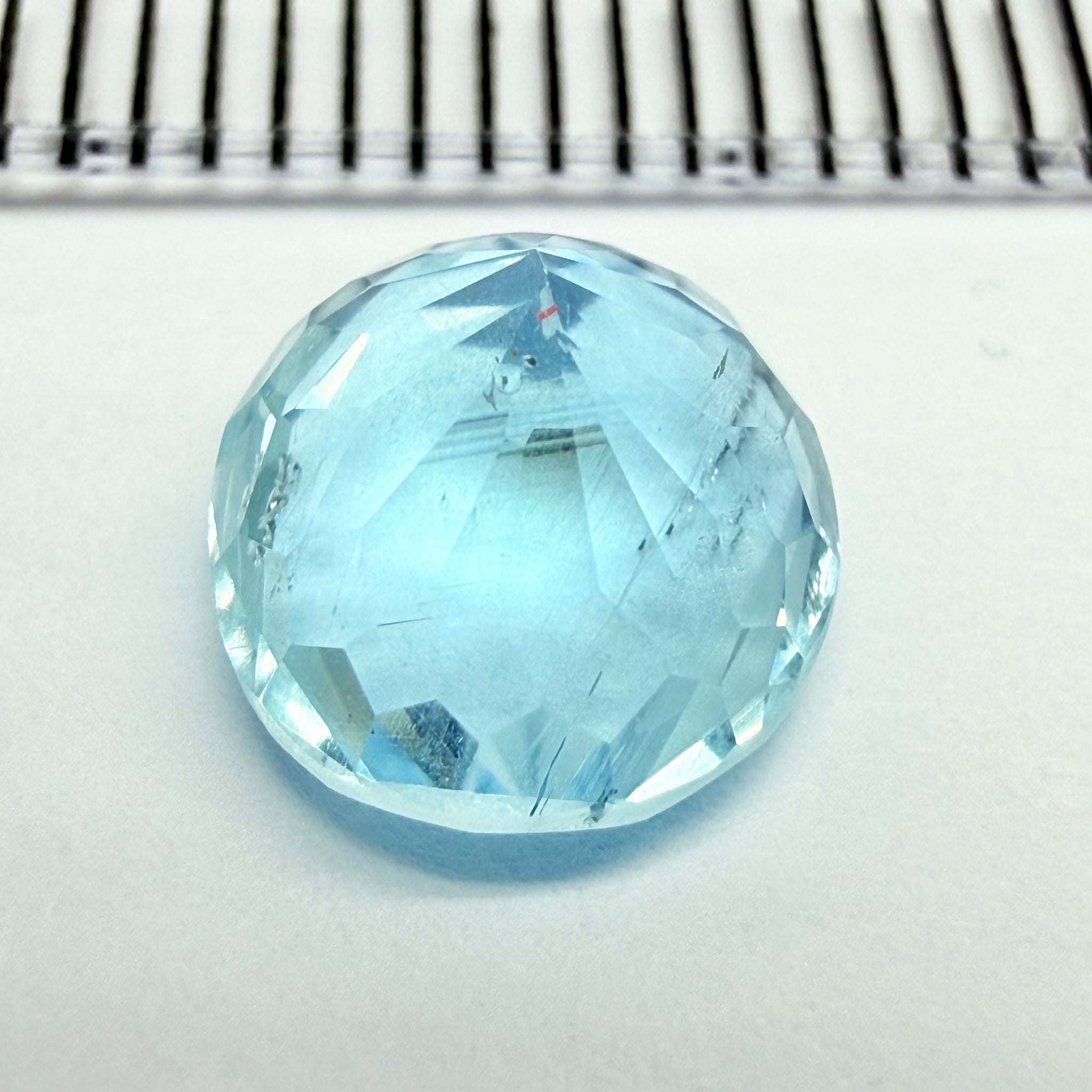 Aquamarine, 1.92ct, Tanzania, Untreated Unheated, inclusion on the table, see the next photo closeup