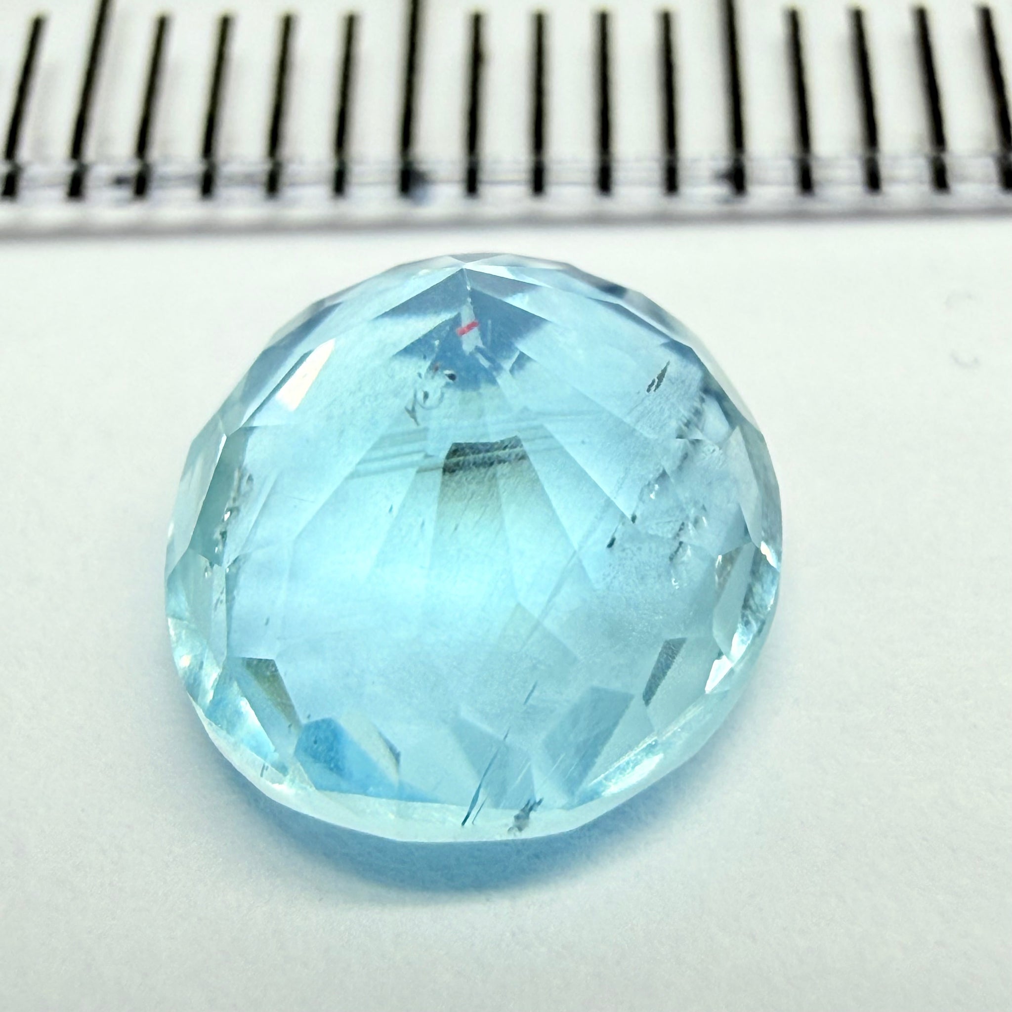 Aquamarine, 1.92ct, Tanzania, Untreated Unheated, inclusion on the table, see the next photo closeup