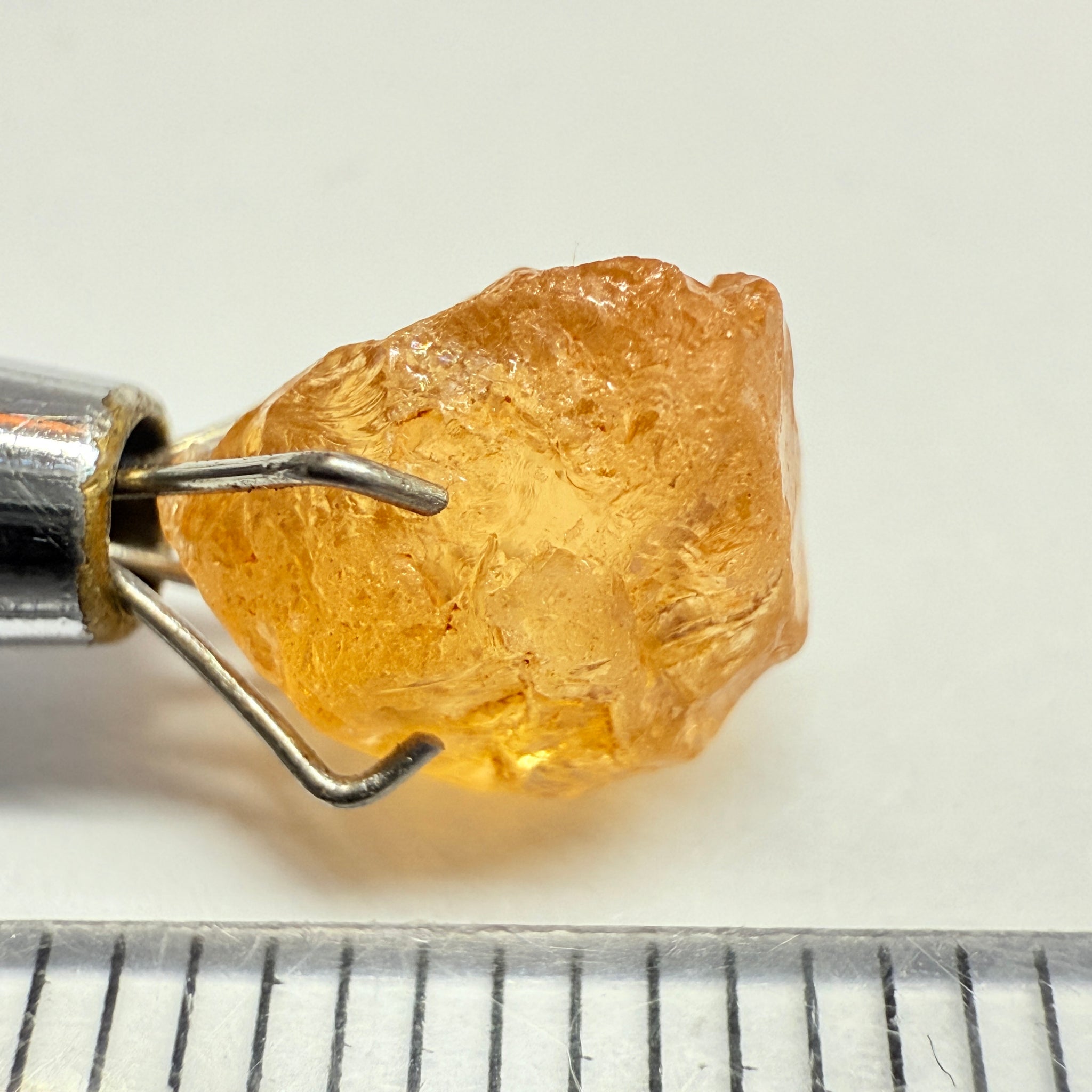 Orange Grossular Garnet, 2.67ct, Umba, Tanzania, Untreated, vs-vvs(slight sugar)