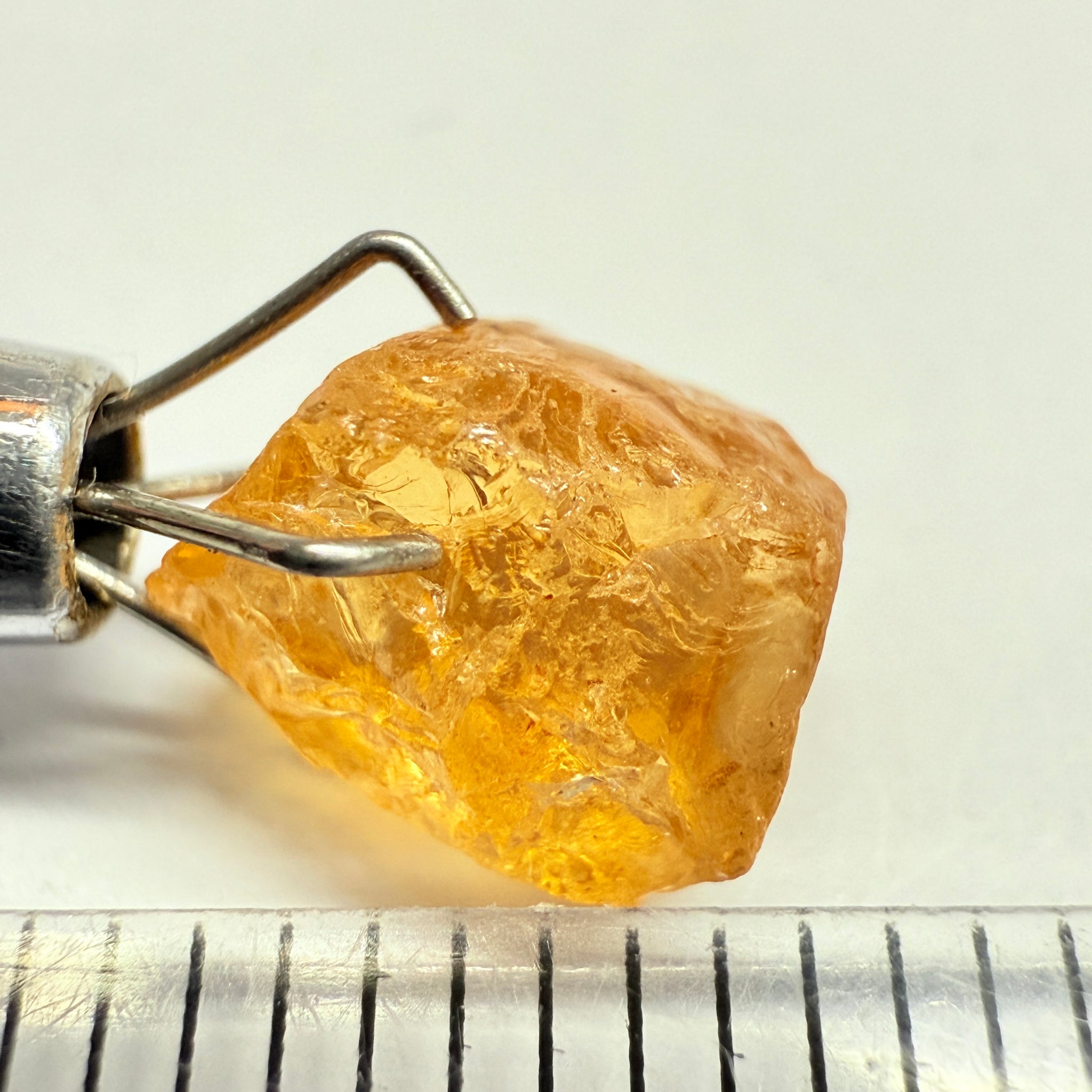 Orange Grossular Garnet, 2.67ct, Umba, Tanzania, Untreated, vs-vvs(slight sugar)
