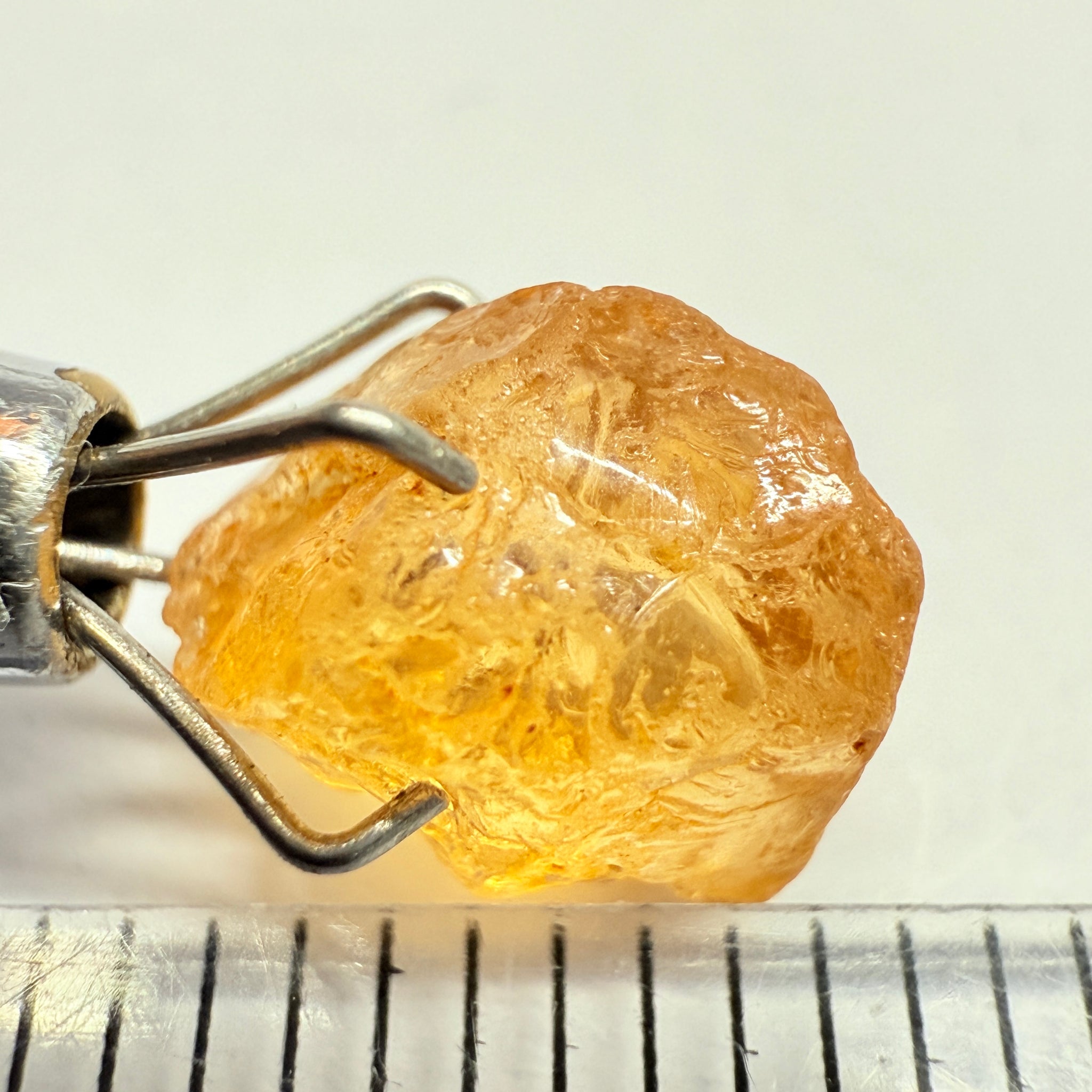 Orange Grossular Garnet, 2.67ct, Umba, Tanzania, Untreated, vs-vvs(slight sugar)