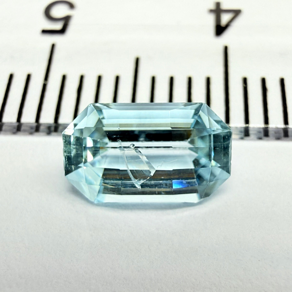 Aquamarine, 0.88ct, Tanzania, Untreated Unheated