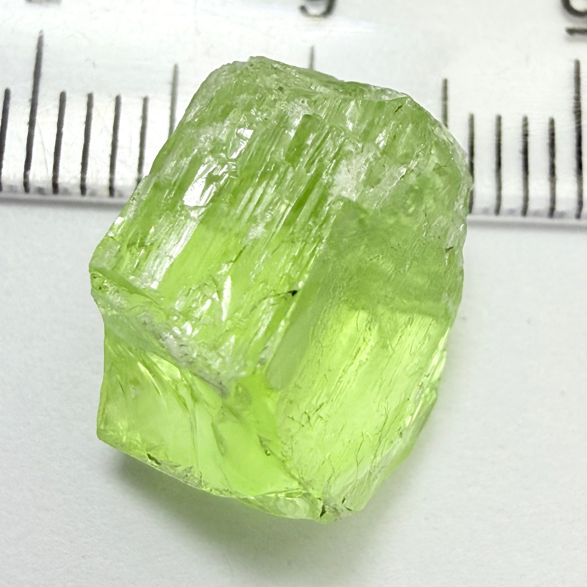 Diopside Crystal, neon lime green, 12.71ct, Merelani Hills, Tanzania, Untreated Unheated, vvs-if