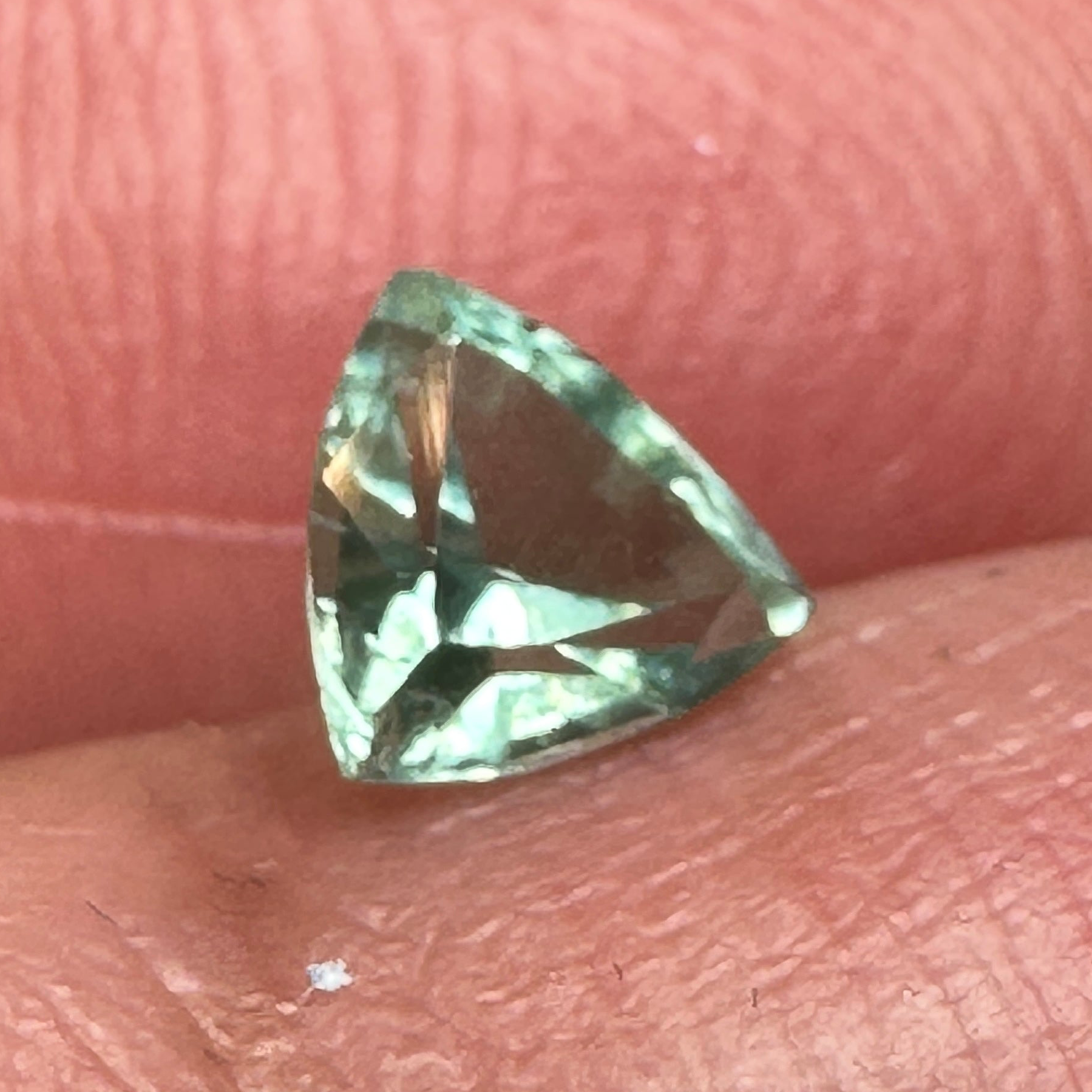 Emerald, 0.32ct, Tanzania, No Oil, Untreated Unheated