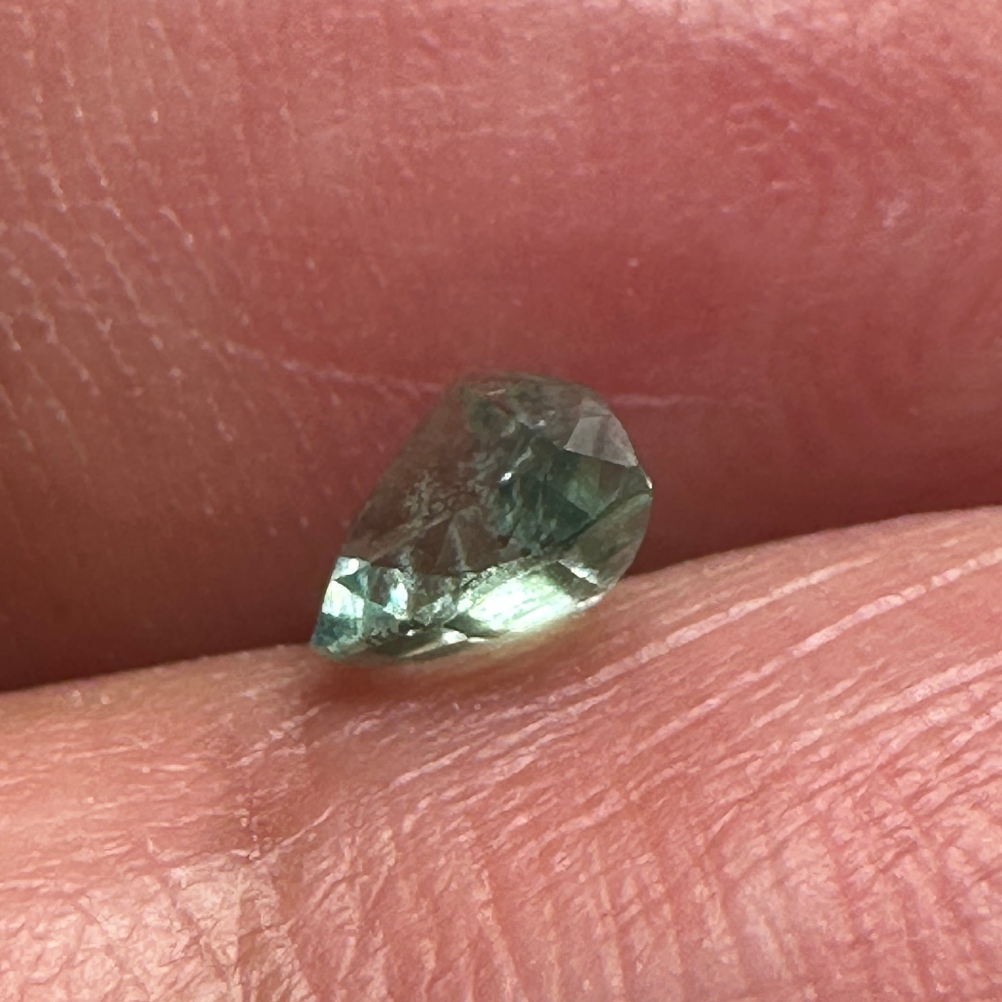 Emerald, 0.32ct, Tanzania, No Oil, Untreated Unheated
