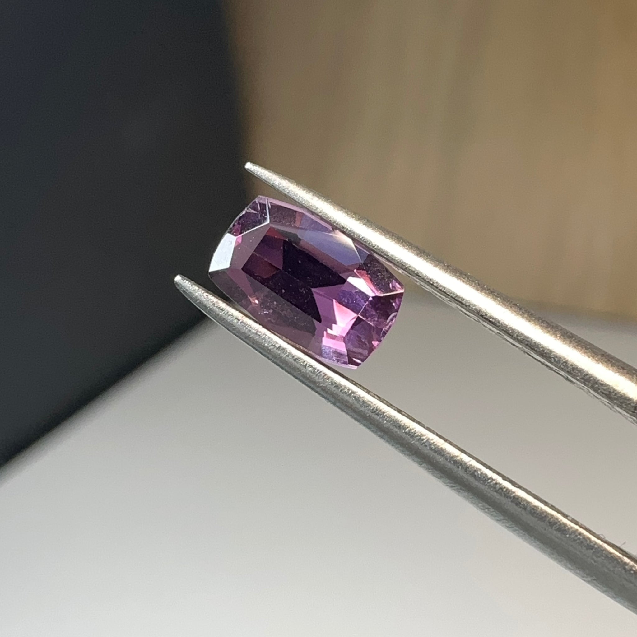 Spinel Mahenge, 1.22ct, Tanzania. Untreated Unheated, slightly included, see pictures of the back