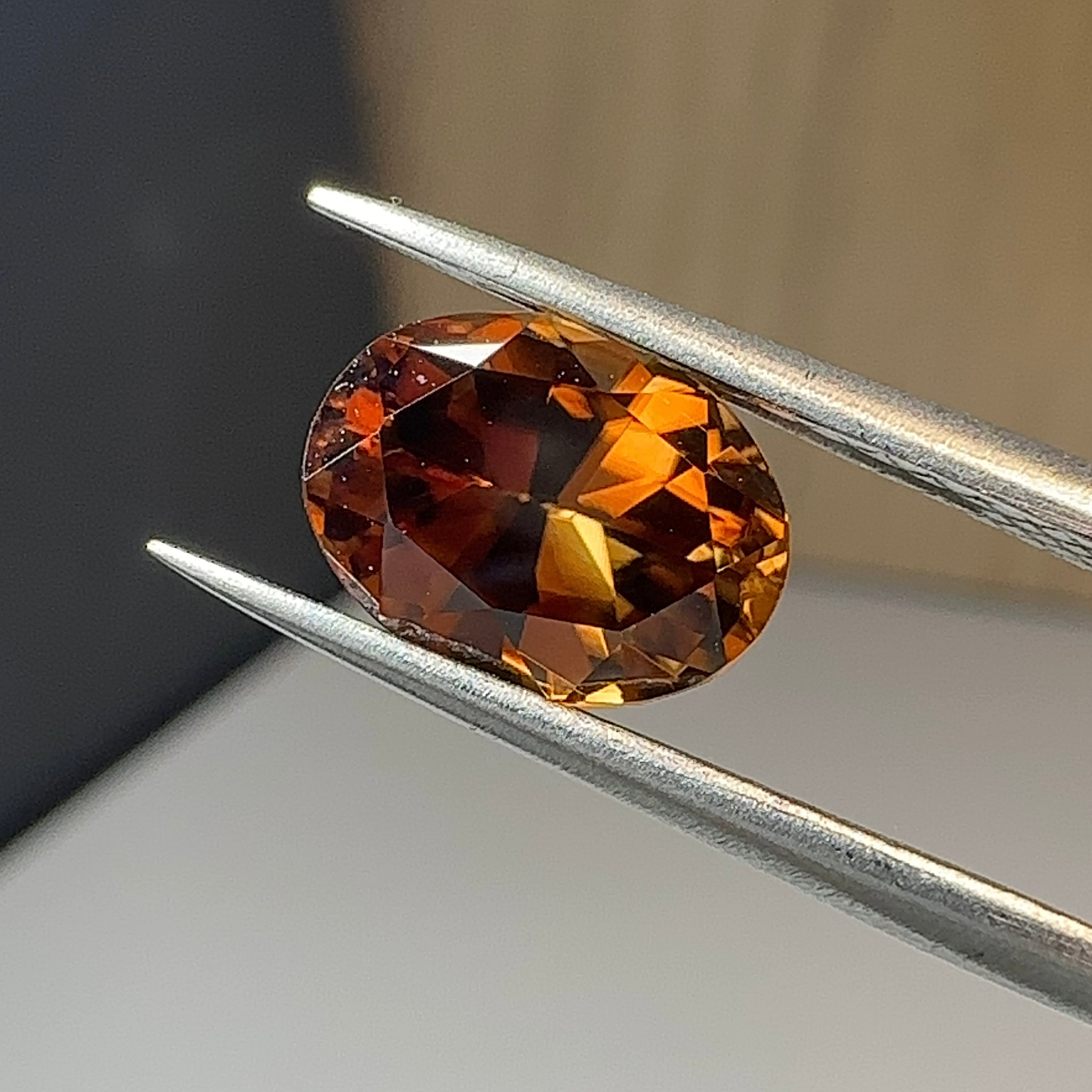Zircon, 4.00ct, Tanzania, Unheated Untreated