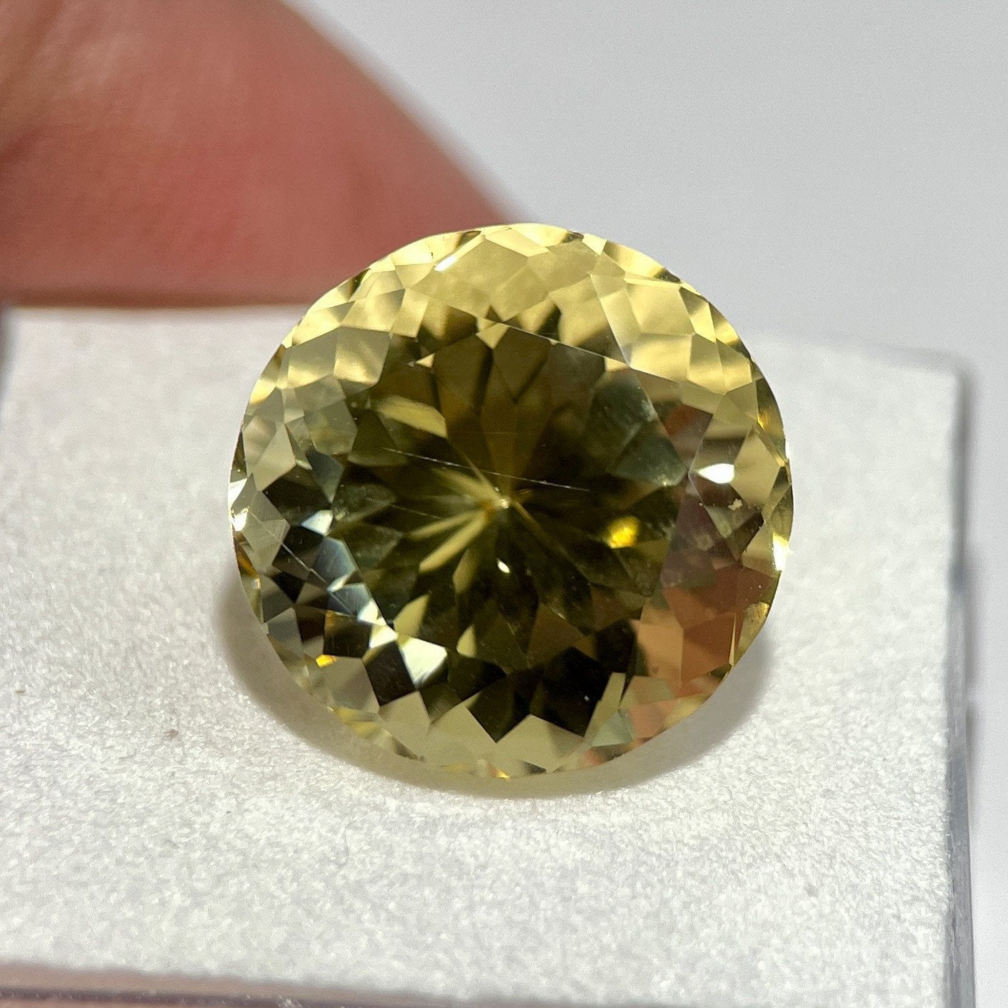 9.60Ct Golden Scapolite Tanzania Untreated Unheated