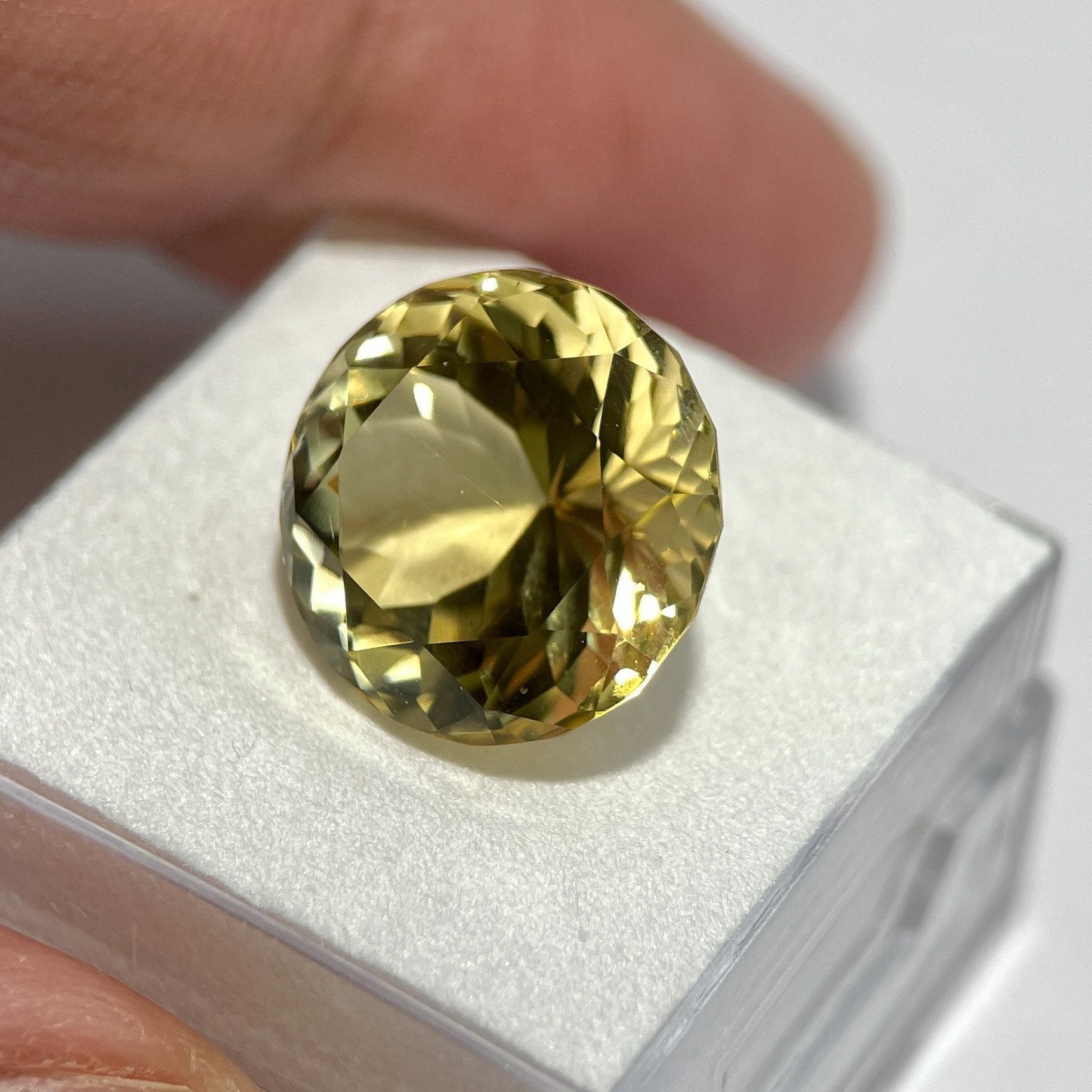 9.60Ct Golden Scapolite Tanzania Untreated Unheated