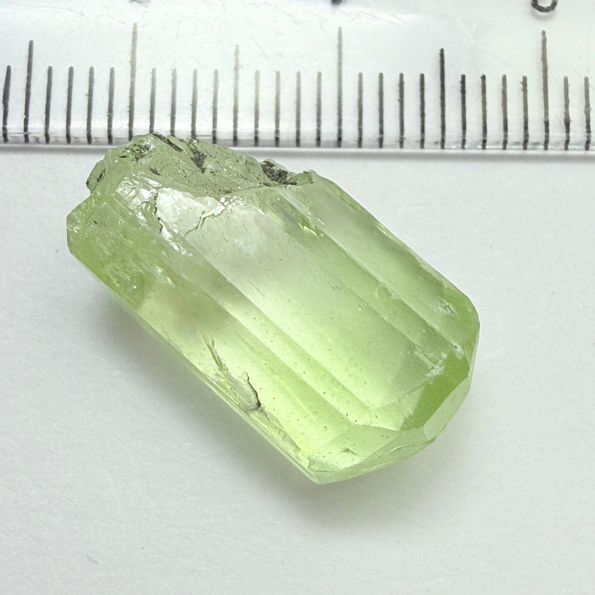 Diopside crystal, 3.30gm, Merelani, Tanzania, Untreated Unheated - facetable portion