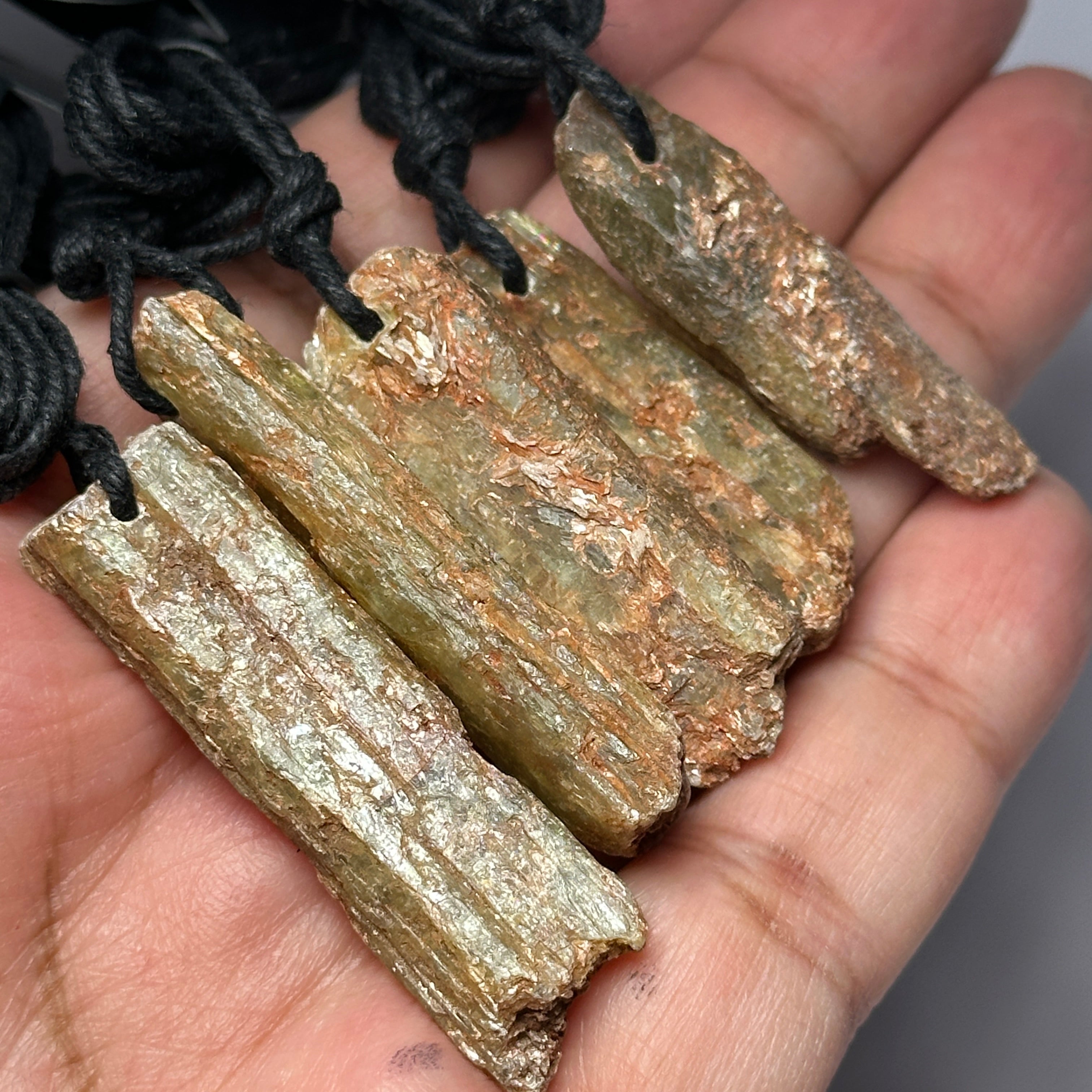 5 pcs Tanzanian Kyanite with Mica Crystal pendants lot. Price is for all 5