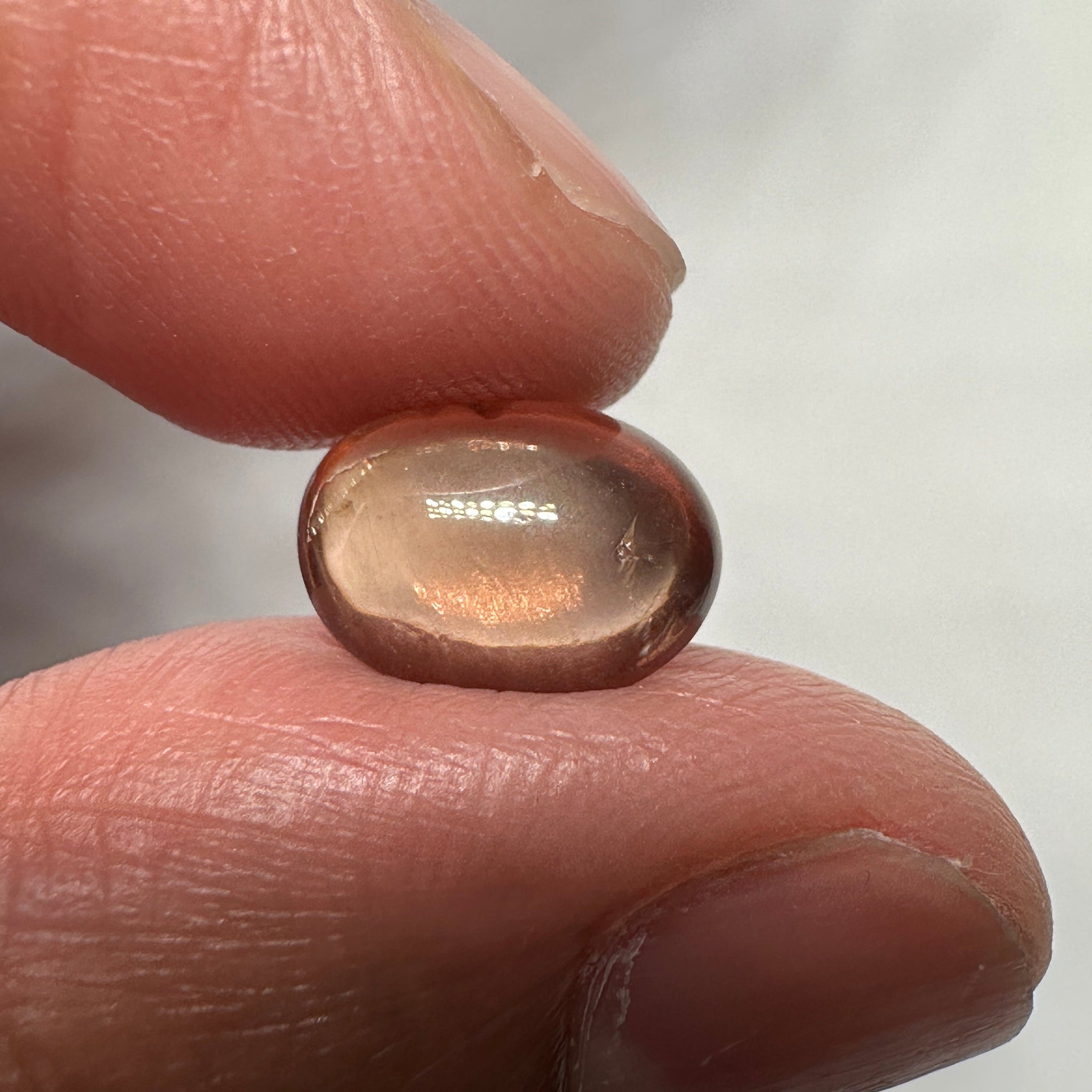 Colour Shifting Umba Sapphire Cab, 5.33ct, can be used as a cab or faceted into a cut stone, Tanzania, Untreated Unheated.