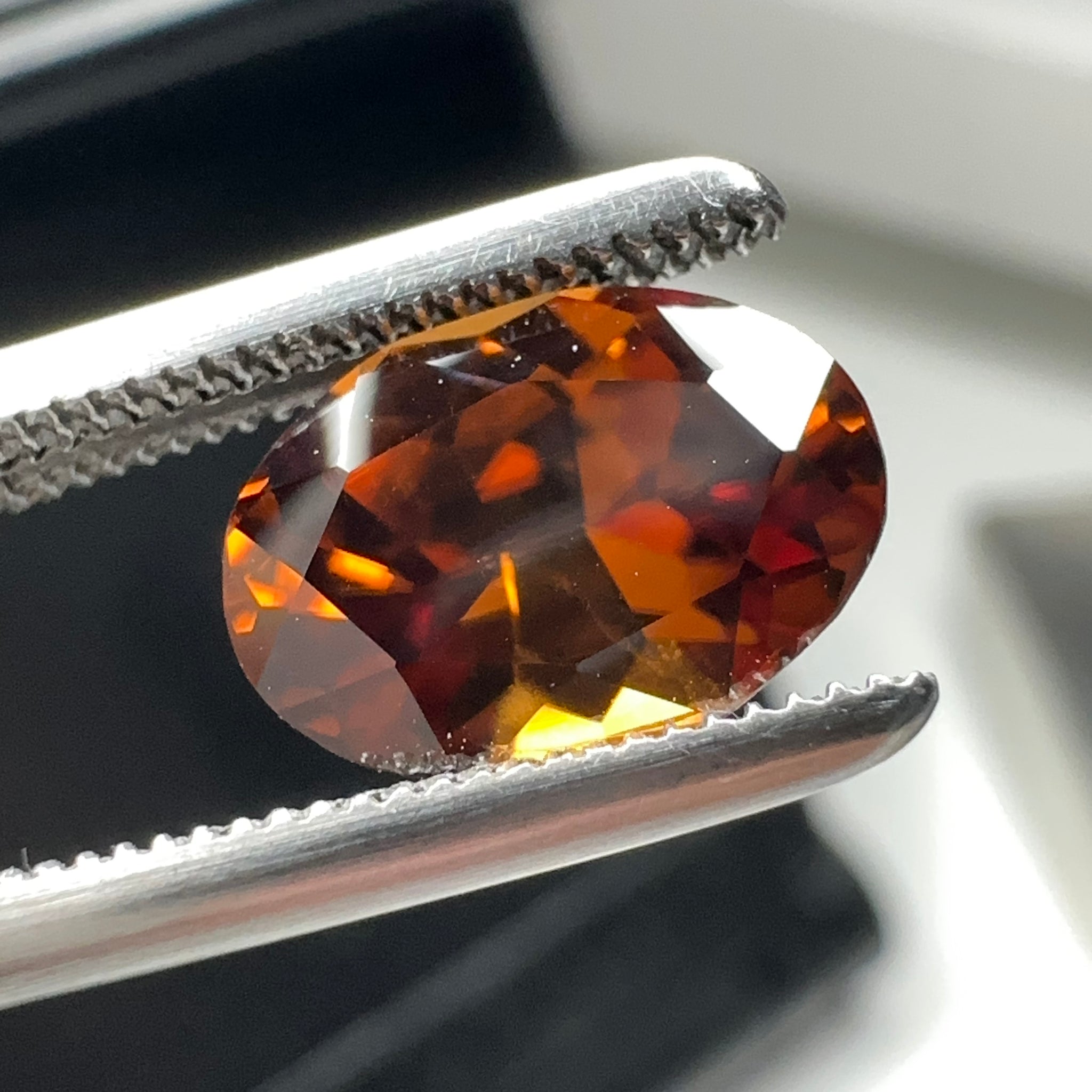 Zircon, 2.50ct, Tanzania, Unheated Untreated, slight inclusion