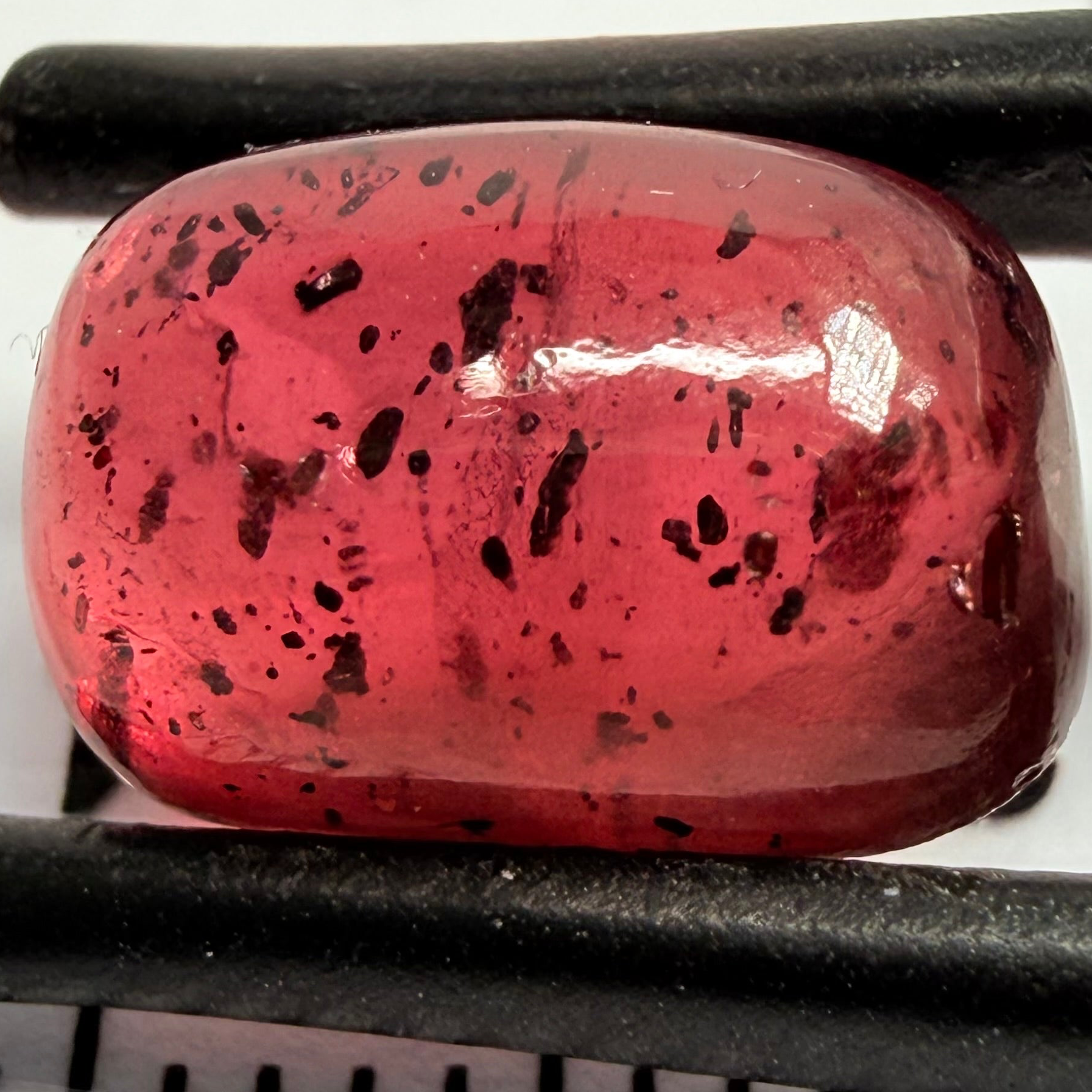 Umba Garnet Cabochon, 4.71ct, Tanzania, Untreated Unheated, looks like a polished pebble