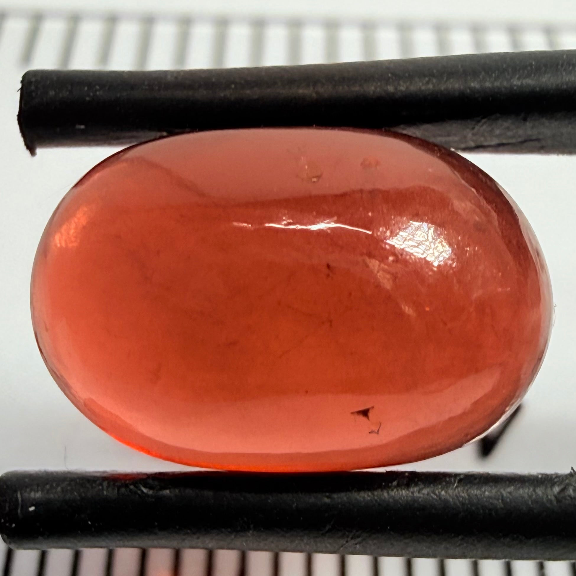 Umba Garnet Cabochon, 6.22ct, Tanzania, Untreated Unheated, looks like a polished pebble
