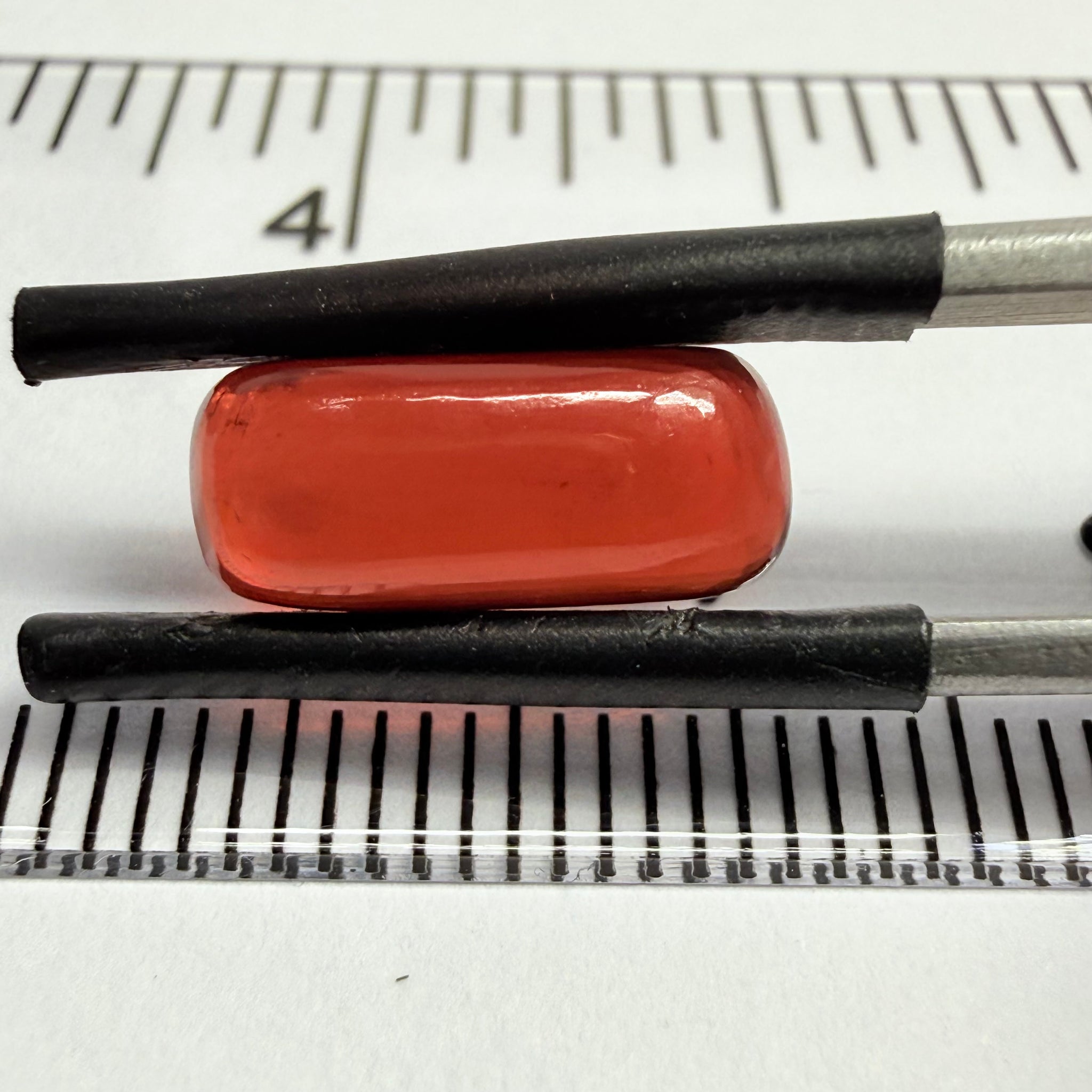 Umba Garnet Cabochon, 4.51ct, Tanzania, Untreated Unheated, looks like a polished pebble